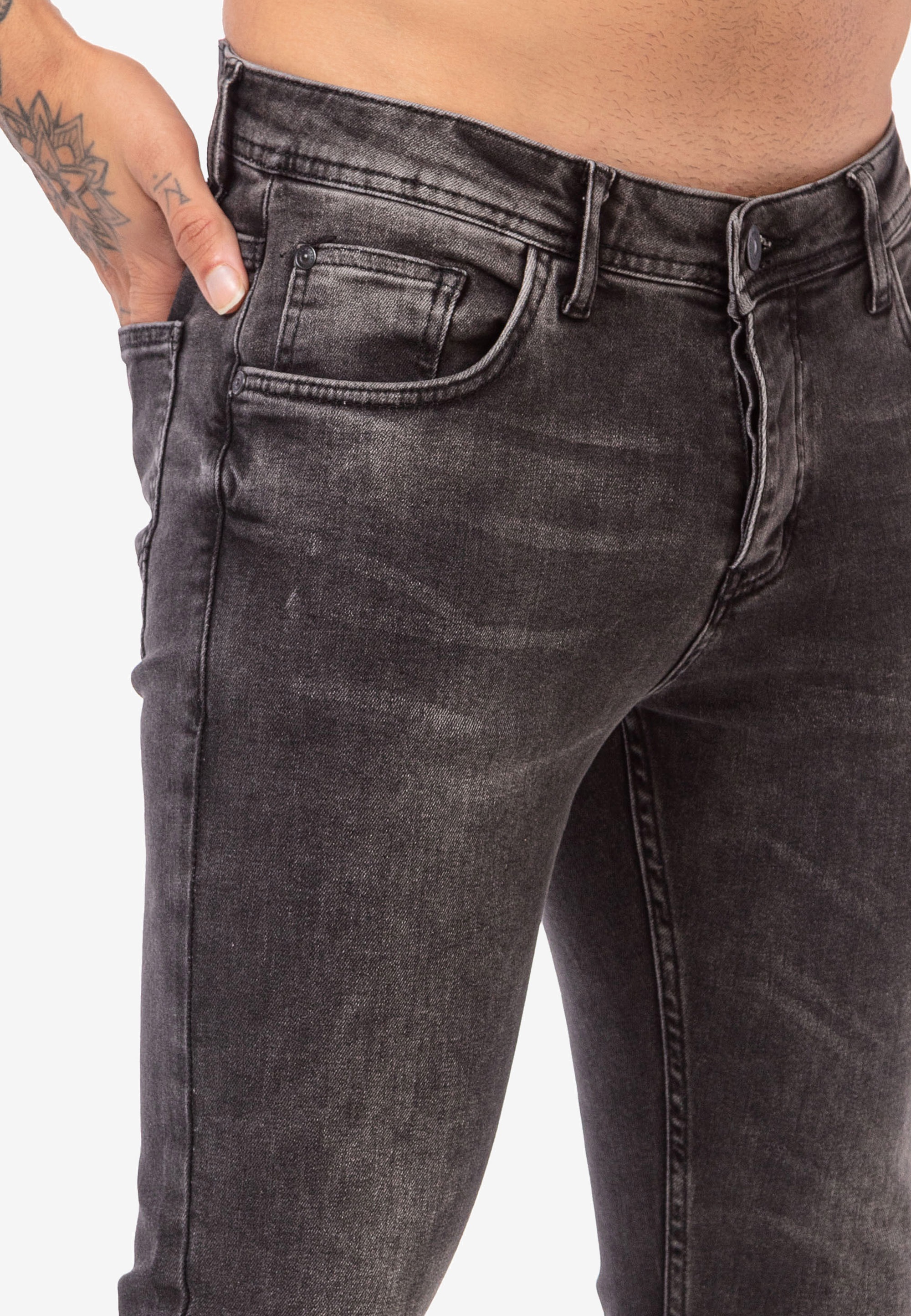 RedBridge Slim-fit-Jeans »Maidenhead«, im klassischen 5-Pocket-Stil
