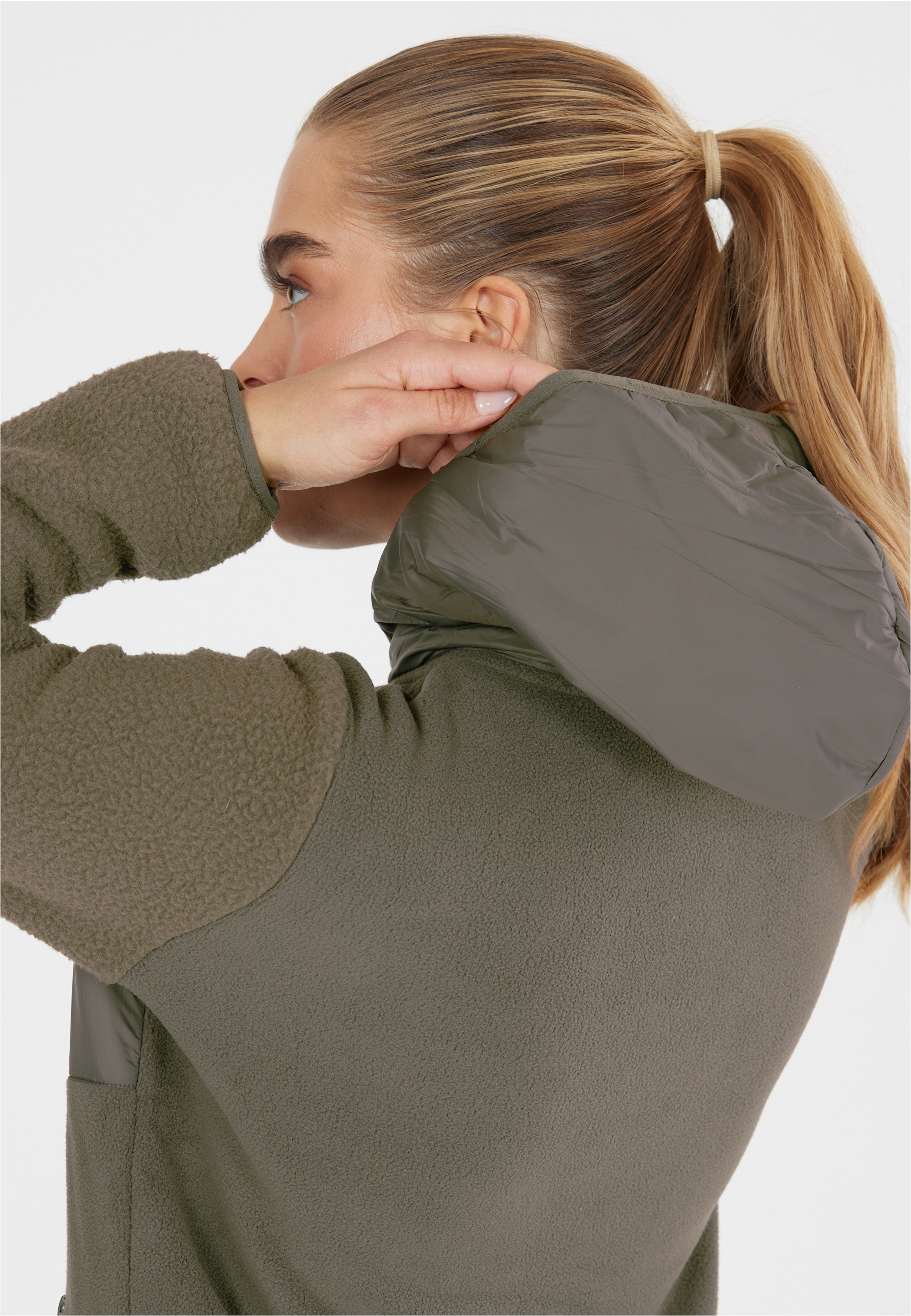 WHISTLER Strickpullover »Makaloo«, mit praktischer Brusttasche