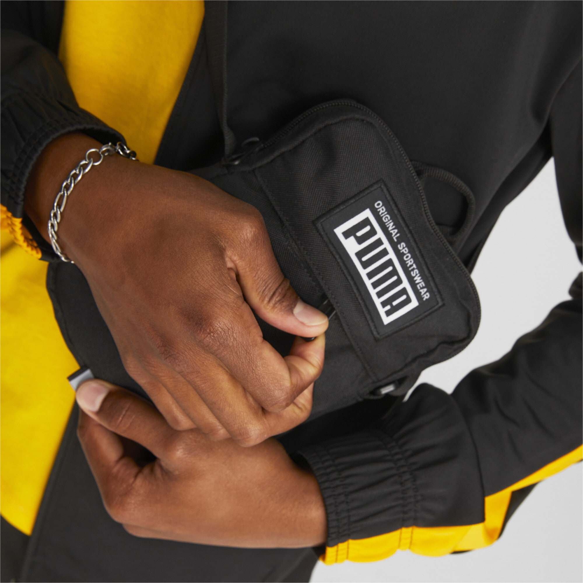 PUMA Schultertasche »Academy Umhängetasche Erwachsene«