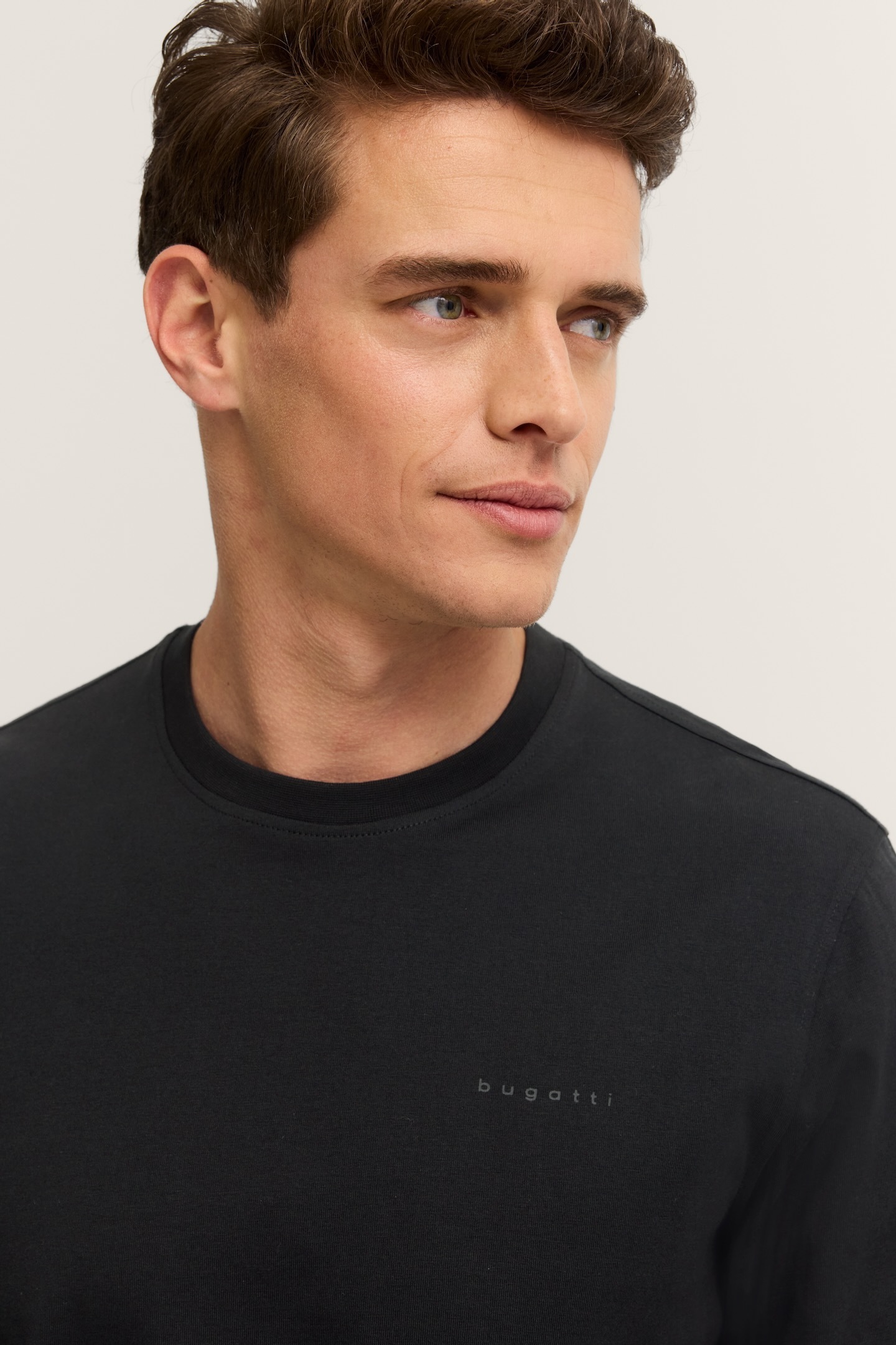 Longsweatshirt BUGATTI "Rundhals", Herren, Gr. XL, schwarz (290, schwarz), Jersey, 100% Baumwolle, unifarben, normal, Rundhals, Sweatshirts, im Modern Fit aus Baumwolle 3