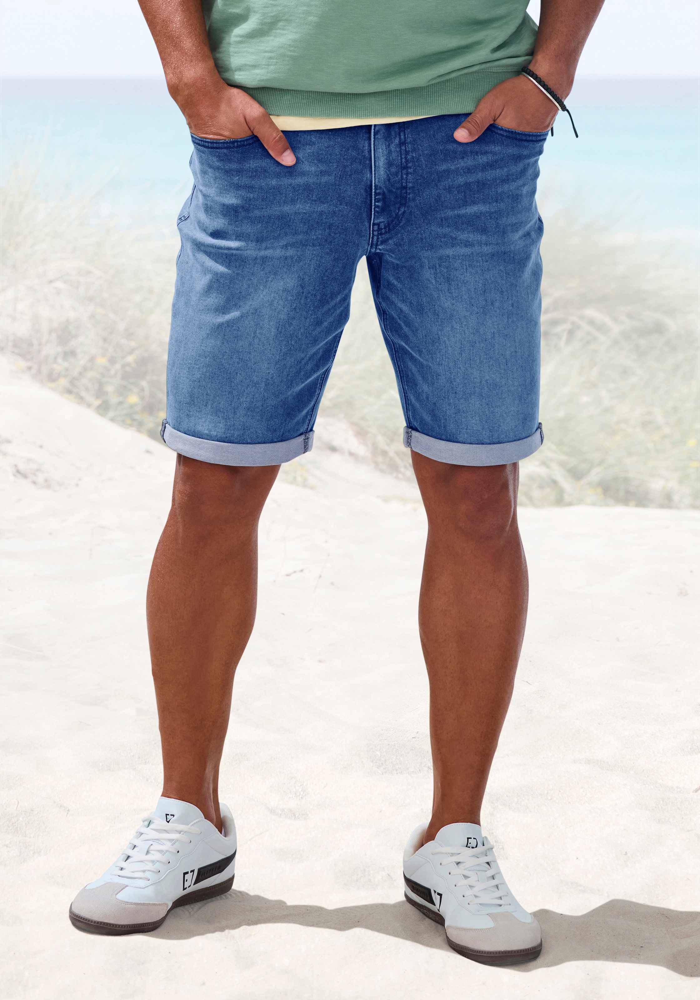 John Devin Jeansshorts "5-Pocket Shorts," aus elastischer Denim-Qualität günstig online kaufen
