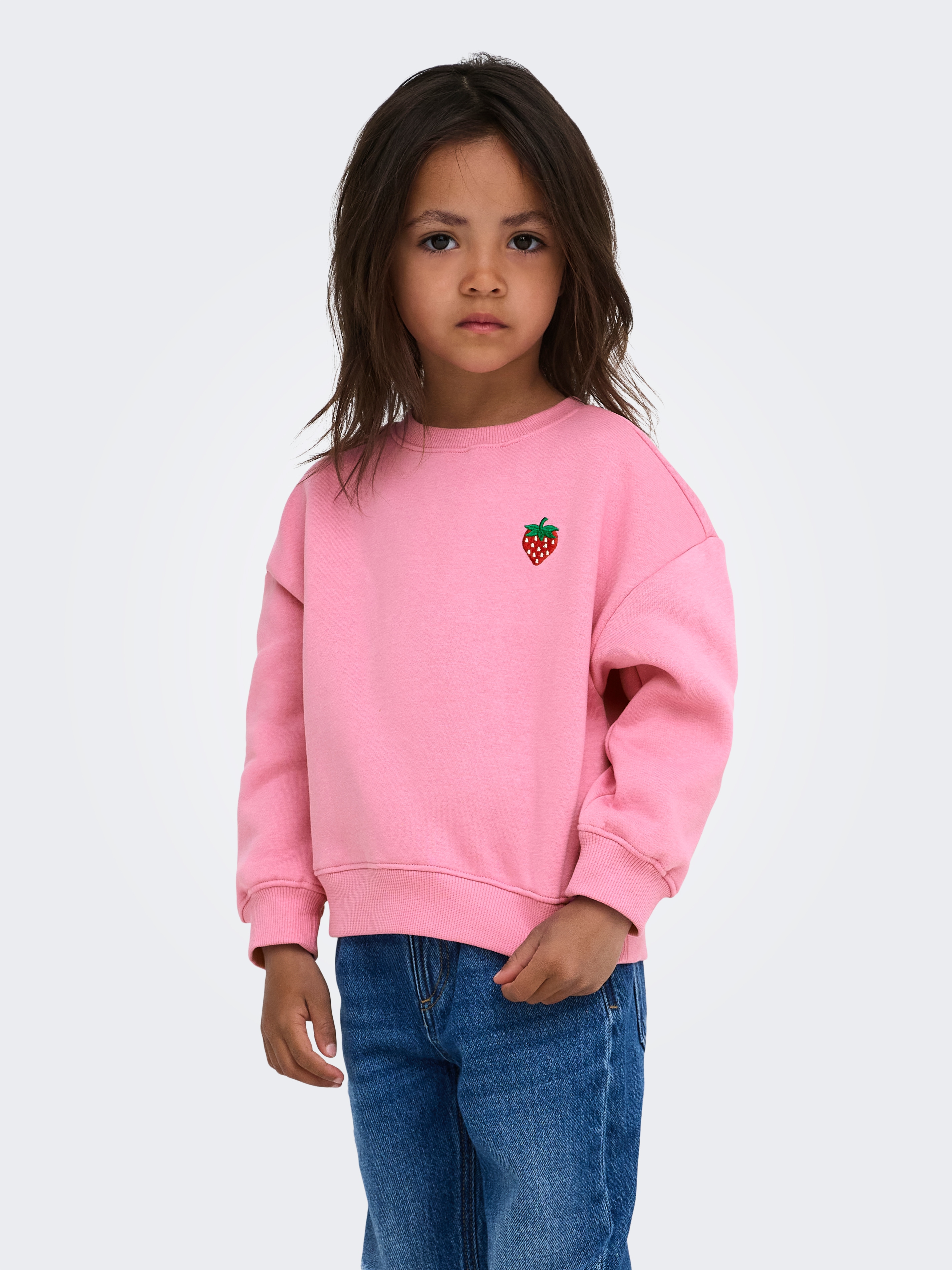 KIDS ONLY Sweatshirt "KMGSWEAT L/S CREW EMB LOOSE SWT NOOS", Baumwollmischung, locker geschnitten