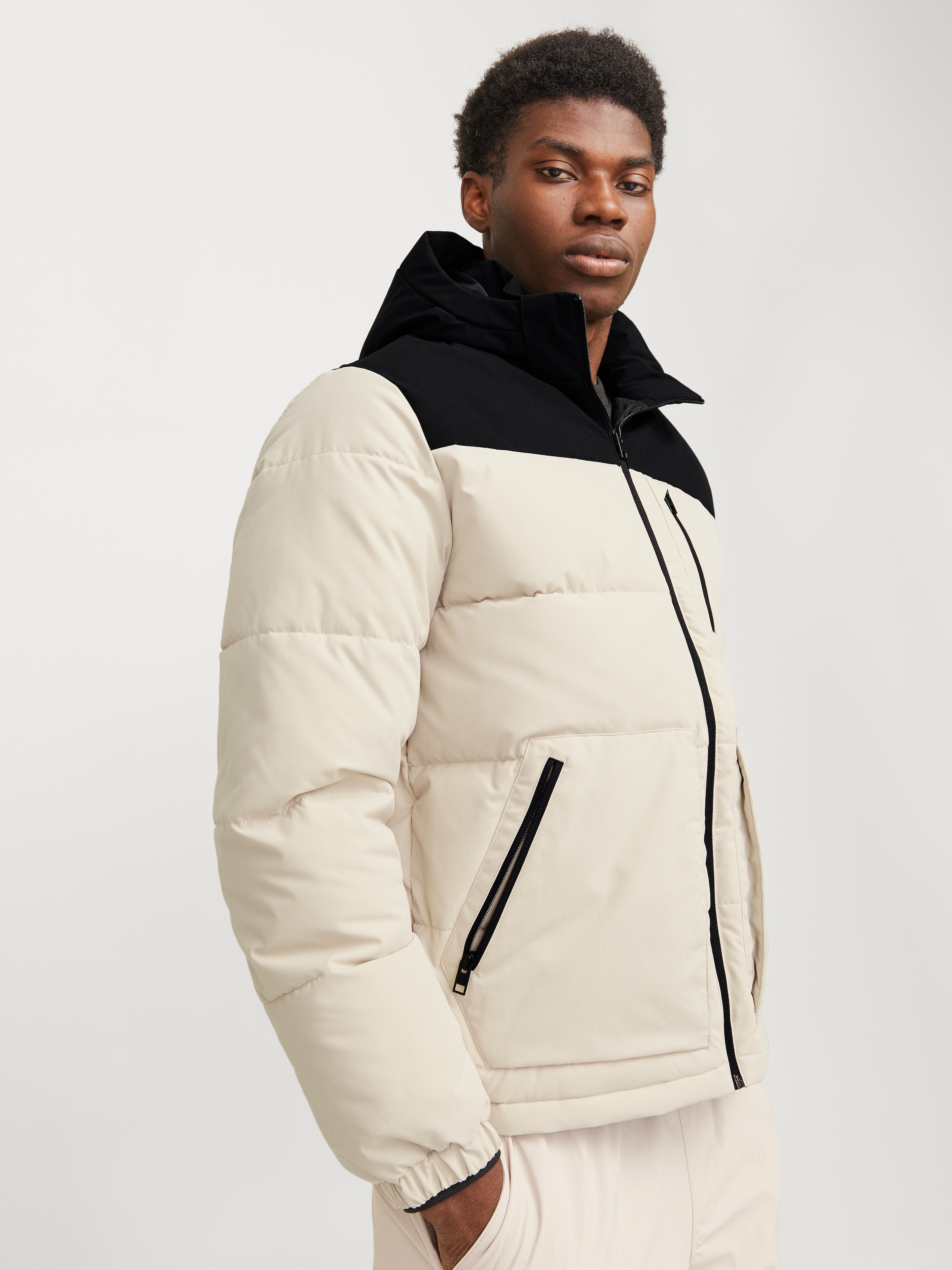 Jack & Jones Steppjacke "JJEOTTO PUFFER JACKET SN", mit Kapuze günstig online kaufen