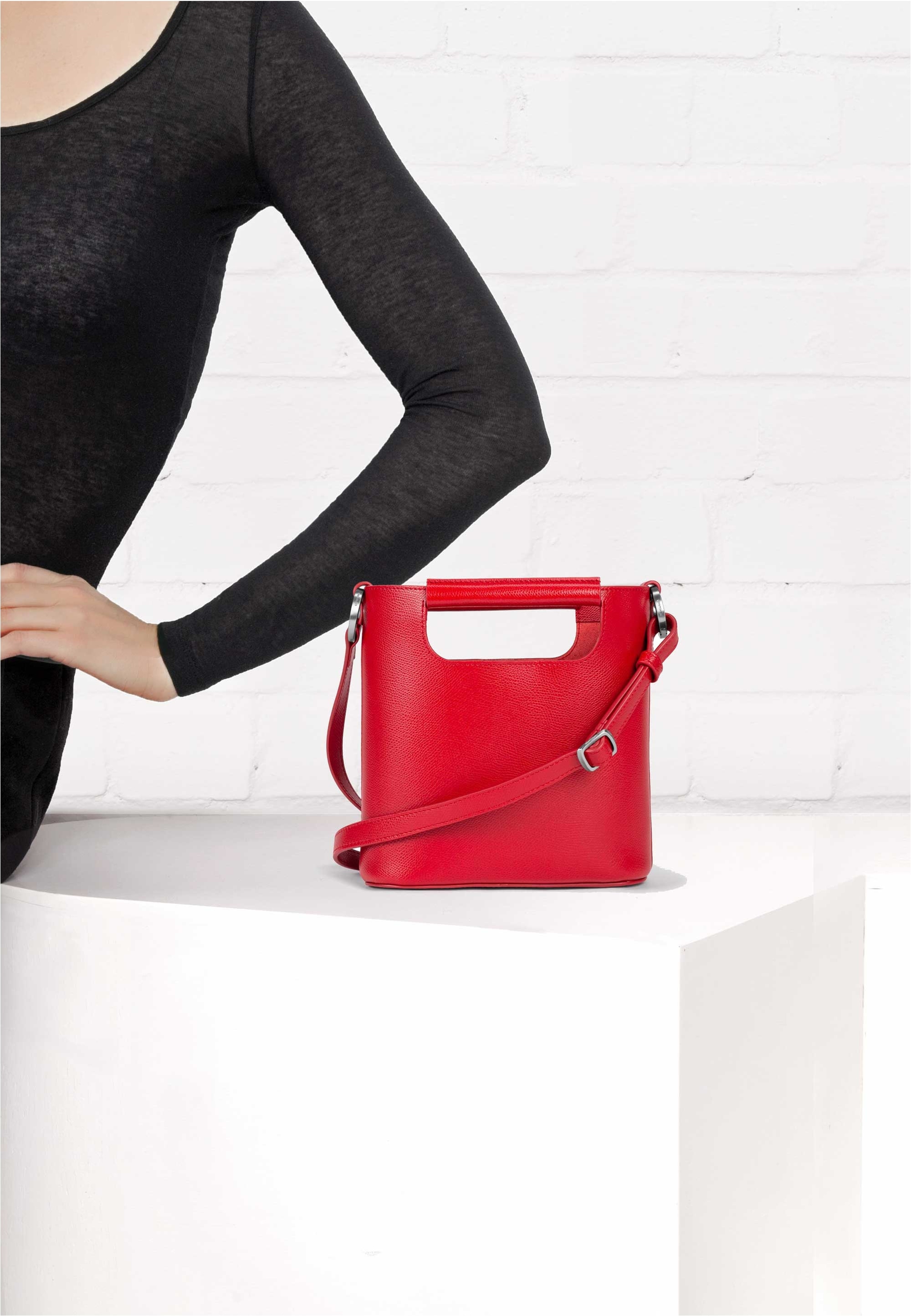 GRETCHEN Schultertasche »Crocus Small Shoulderbag« aus italienischem Rindsleder