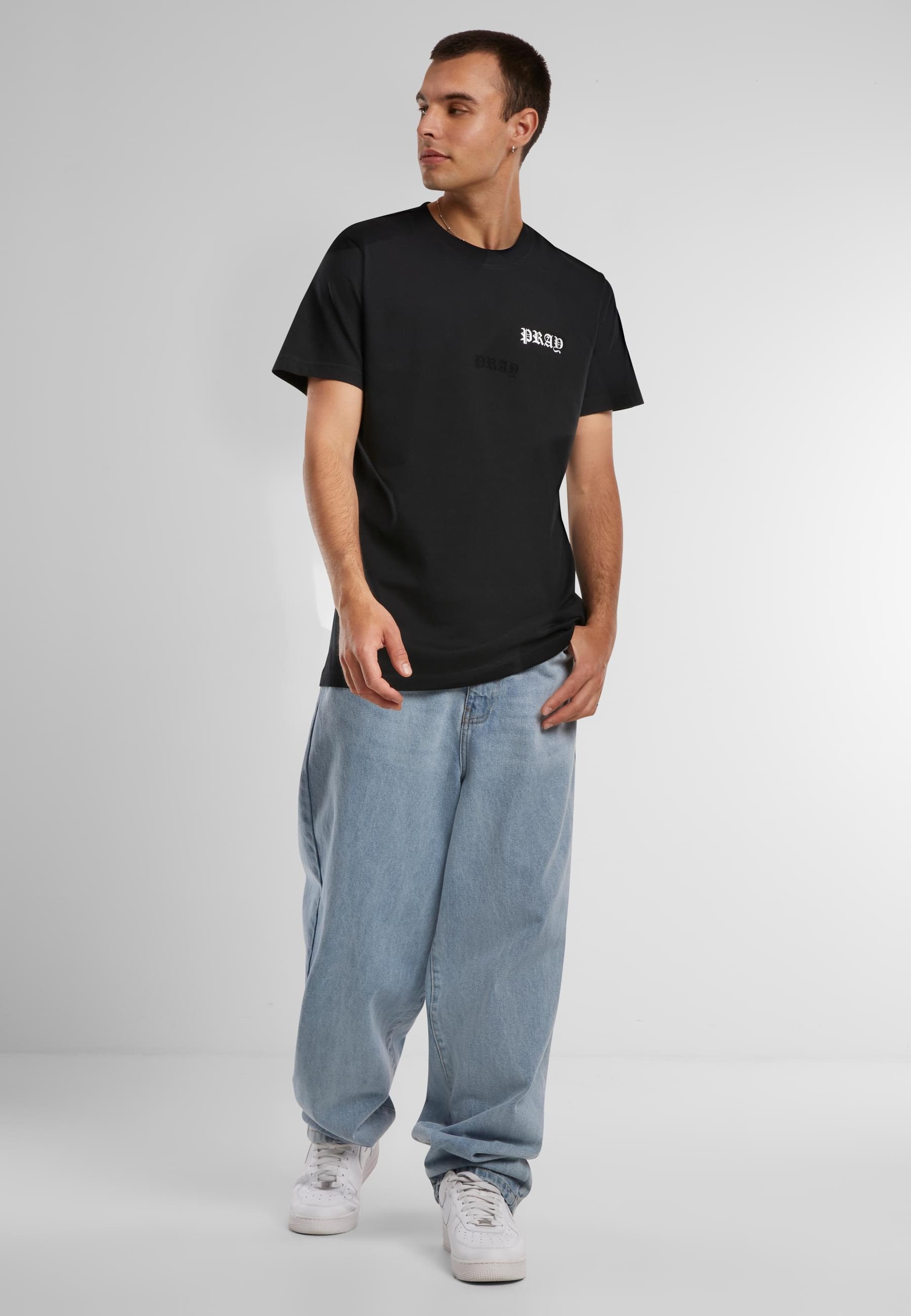 MisterTee T-Shirt »MisterTee Herren Le Papillon Oversize Tee«, (1 tlg.)