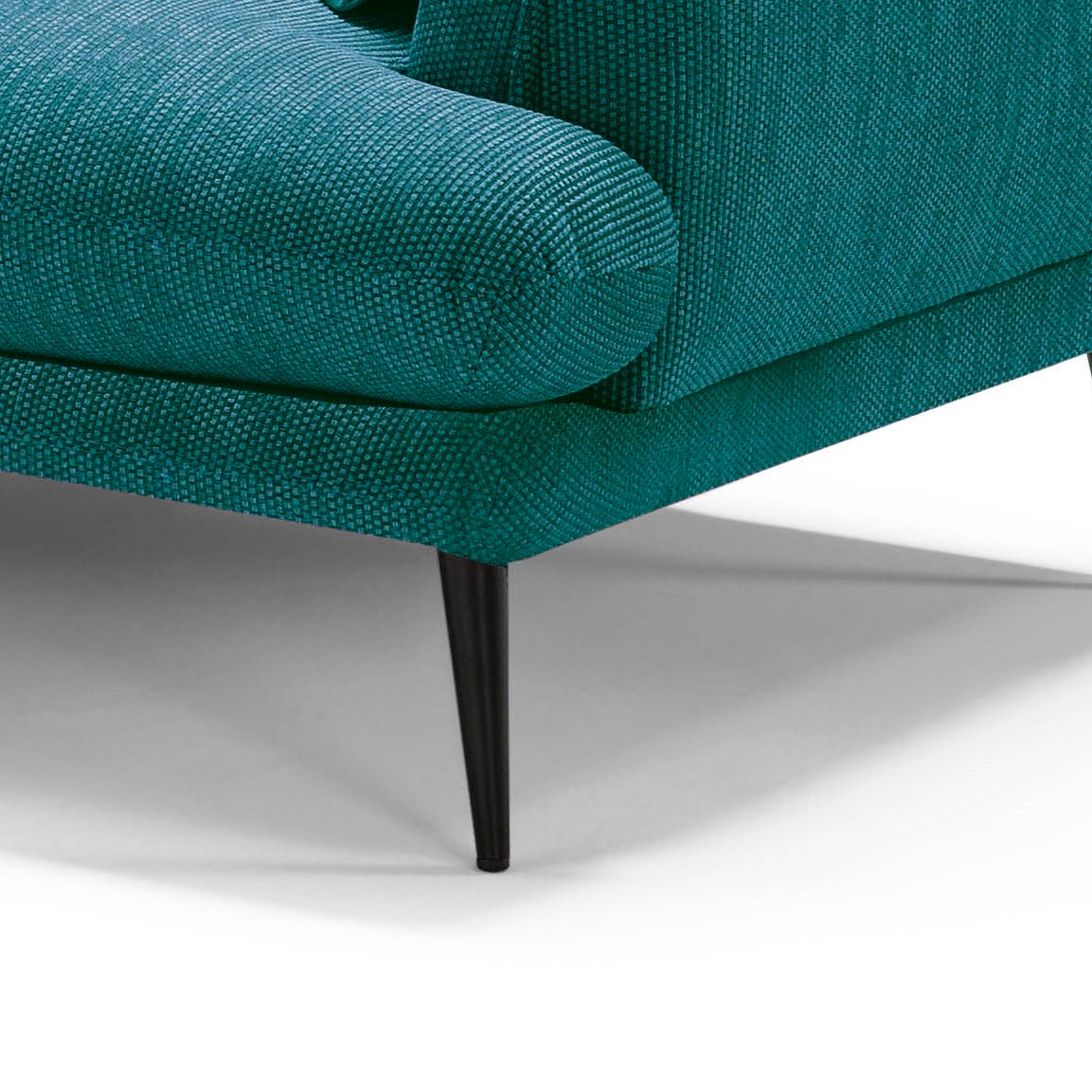 Egoitaliano Ecksofa »FUNNY, hochwertiges und aktuelles Design, bequeme Rückenlehne«, toller Sitzkomfort, L-Form