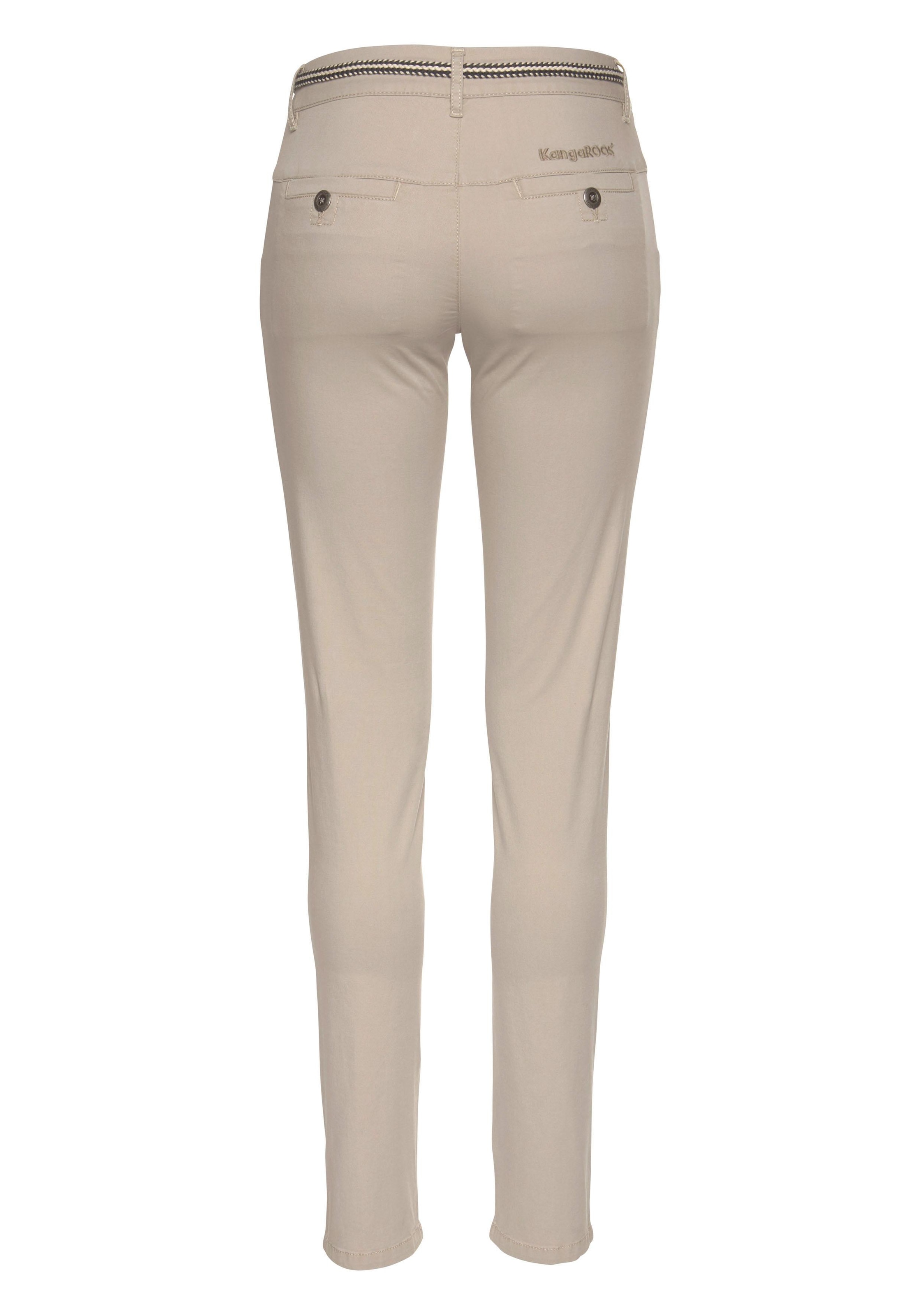KangaROOS Chinohose, (Set, 2 tlg., mit Gürtel), in schmaler Form, mit Kordel zu binden