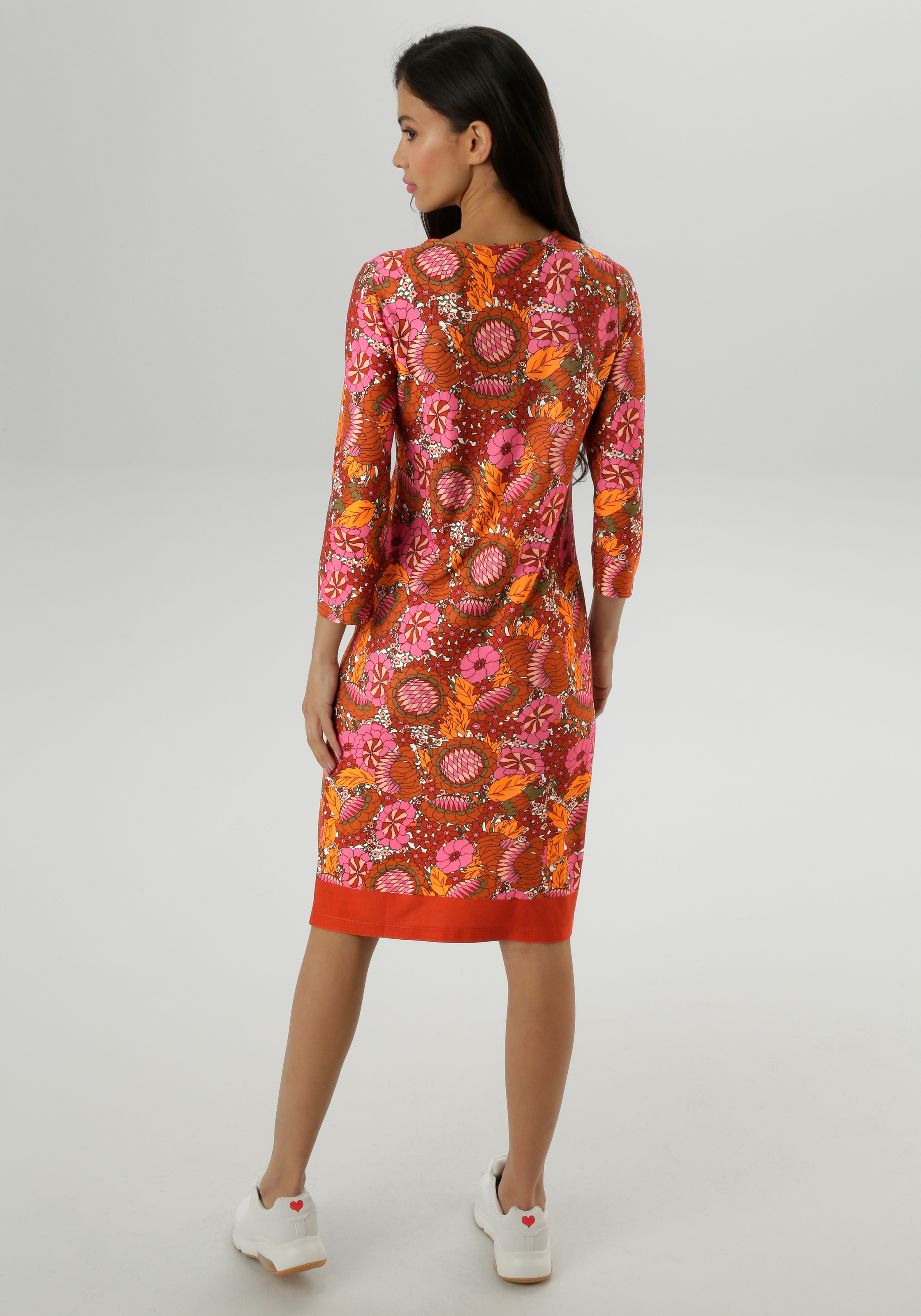 Aniston SELECTED Jerseykleid, mit fantasiereichem Blumen- und Blütendruck - günstig online kaufen
