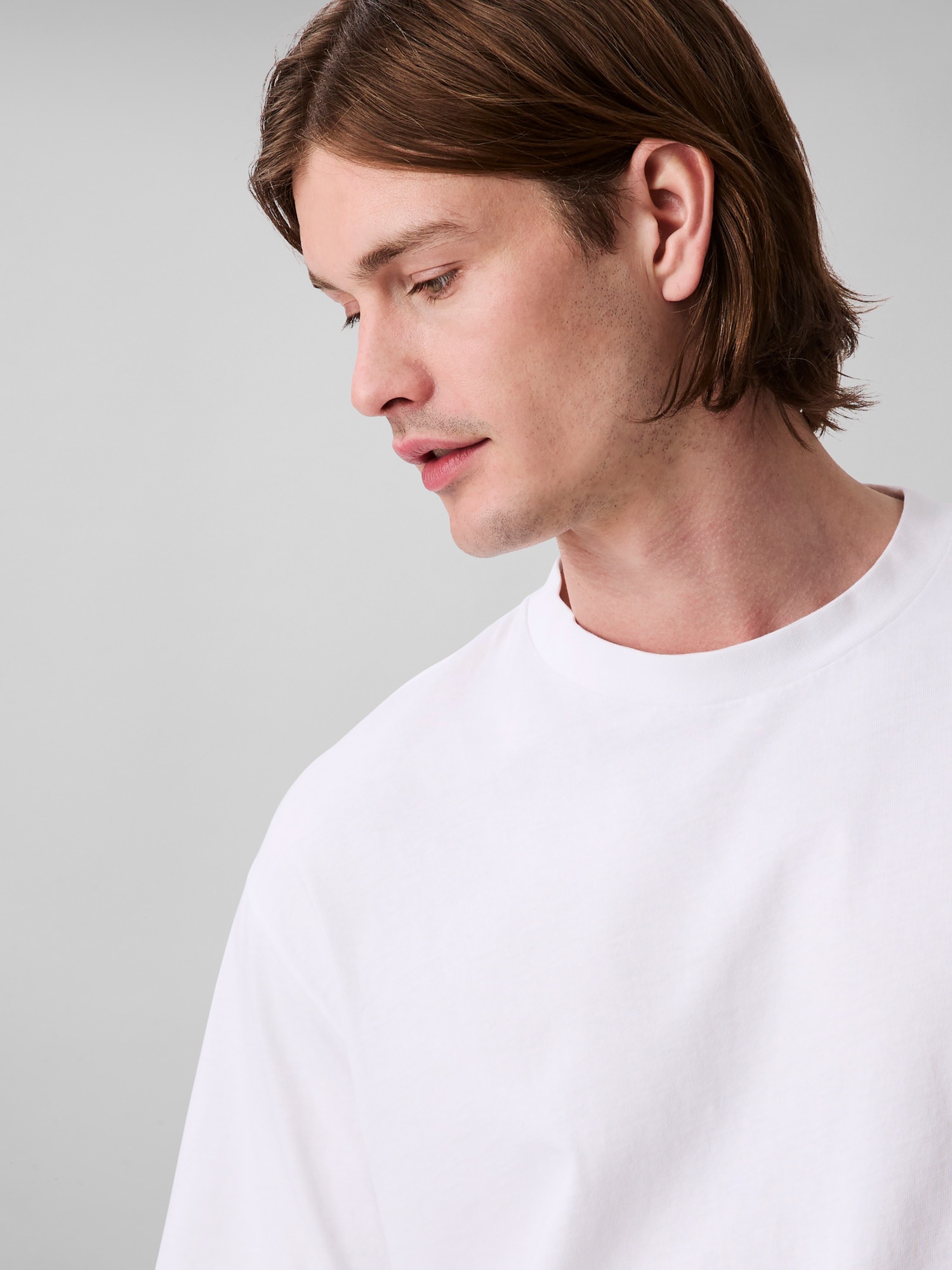 Calvin Klein Jeans T-Shirt »SS SMOOTH CTTN SOLID CREWNK TEE«, mit Logo