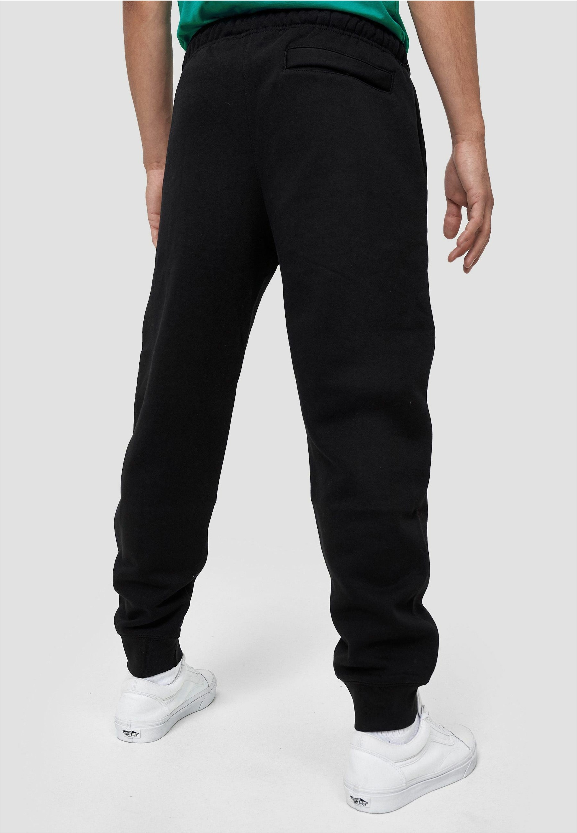 MIKON Sweathose, im modischen Design