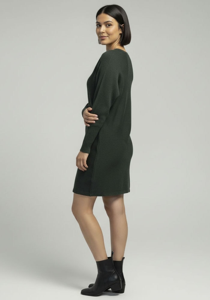 Laura Scott Strickkleid mit Fledermausärmeln und Rippstrick - NEUE KOLLEKTION