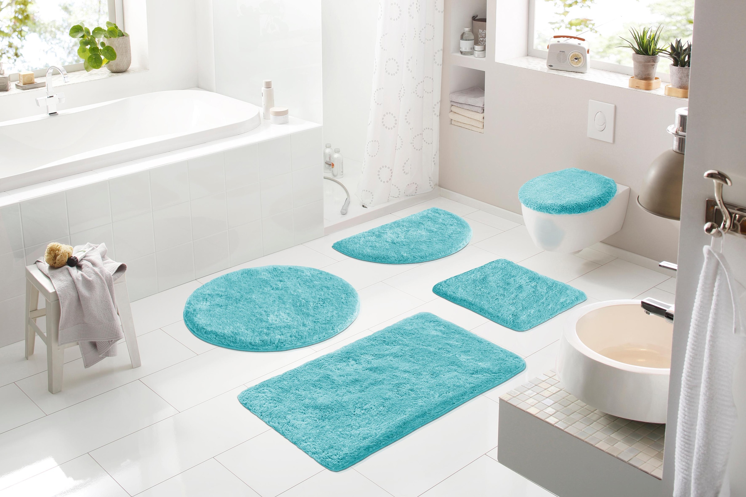 Grund Badematte »Melos, Badvorleger, Badezimmer Teppich, sehr weich« Höhe 27 mm rutschhemmend beschichtet fußbodenheizungsgeeignet melierte Optik, sehr weicher Flor, Melange-Effekt, Made in Europe