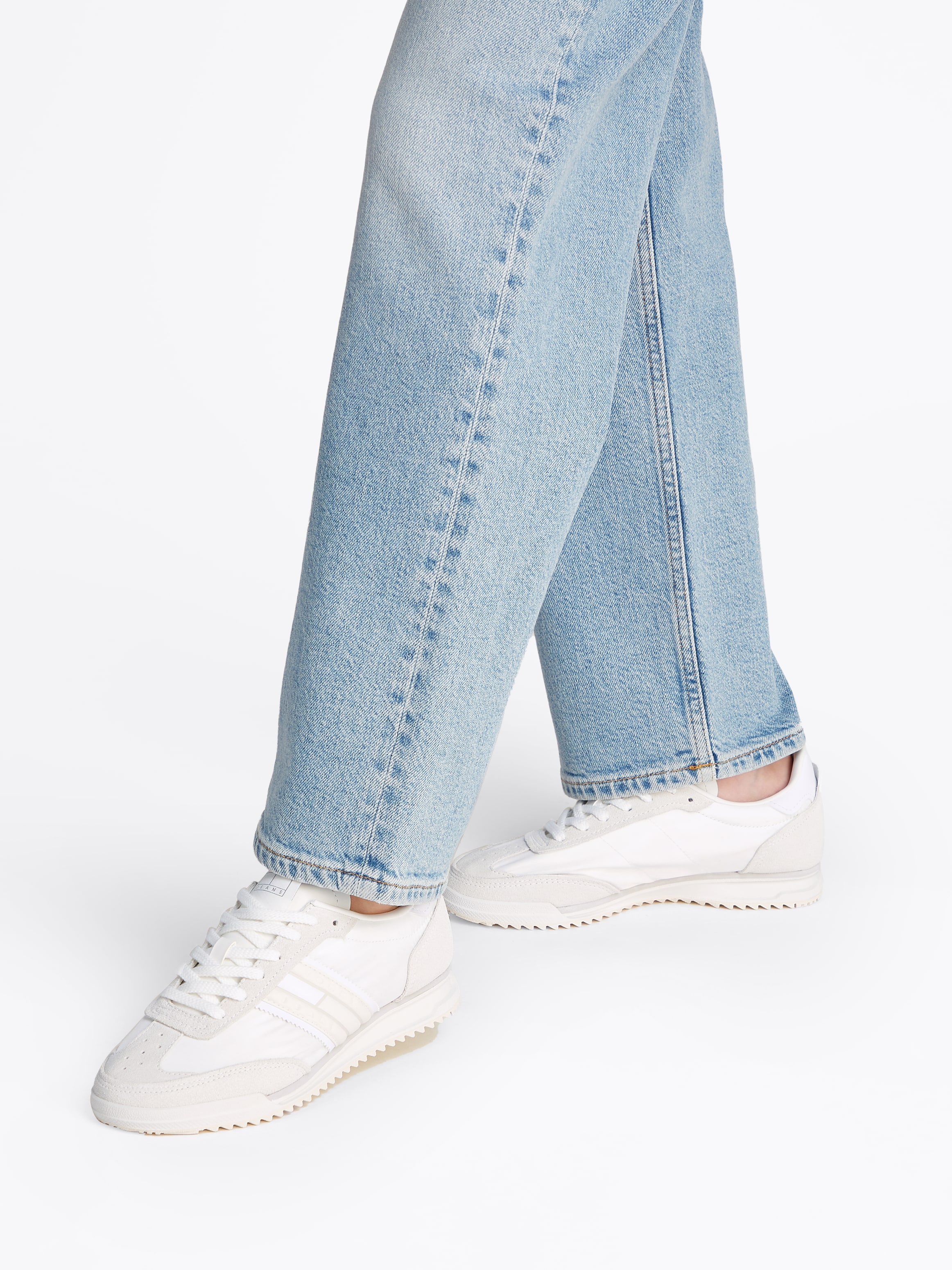 Tommy Jeans Keilsneaker »TJW RETRO RUNNER CLEATED«, Freizeitschuh, Halbschuh, Schnürschuh mit Logoschriftzug