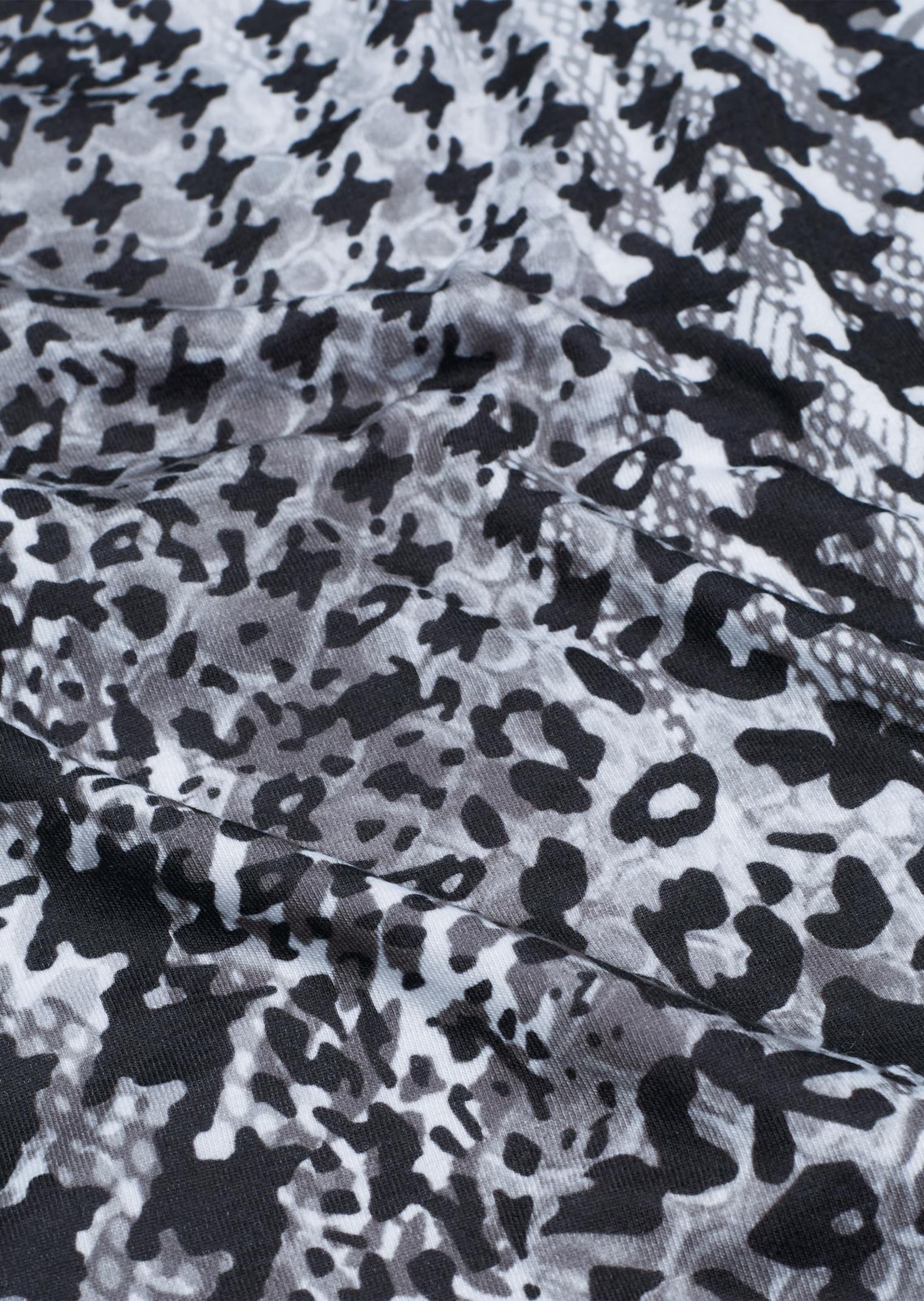 GOLDNER Print-Shirt »Kurzgröße Trageangenehmes Shirt mit individuellem Druck«