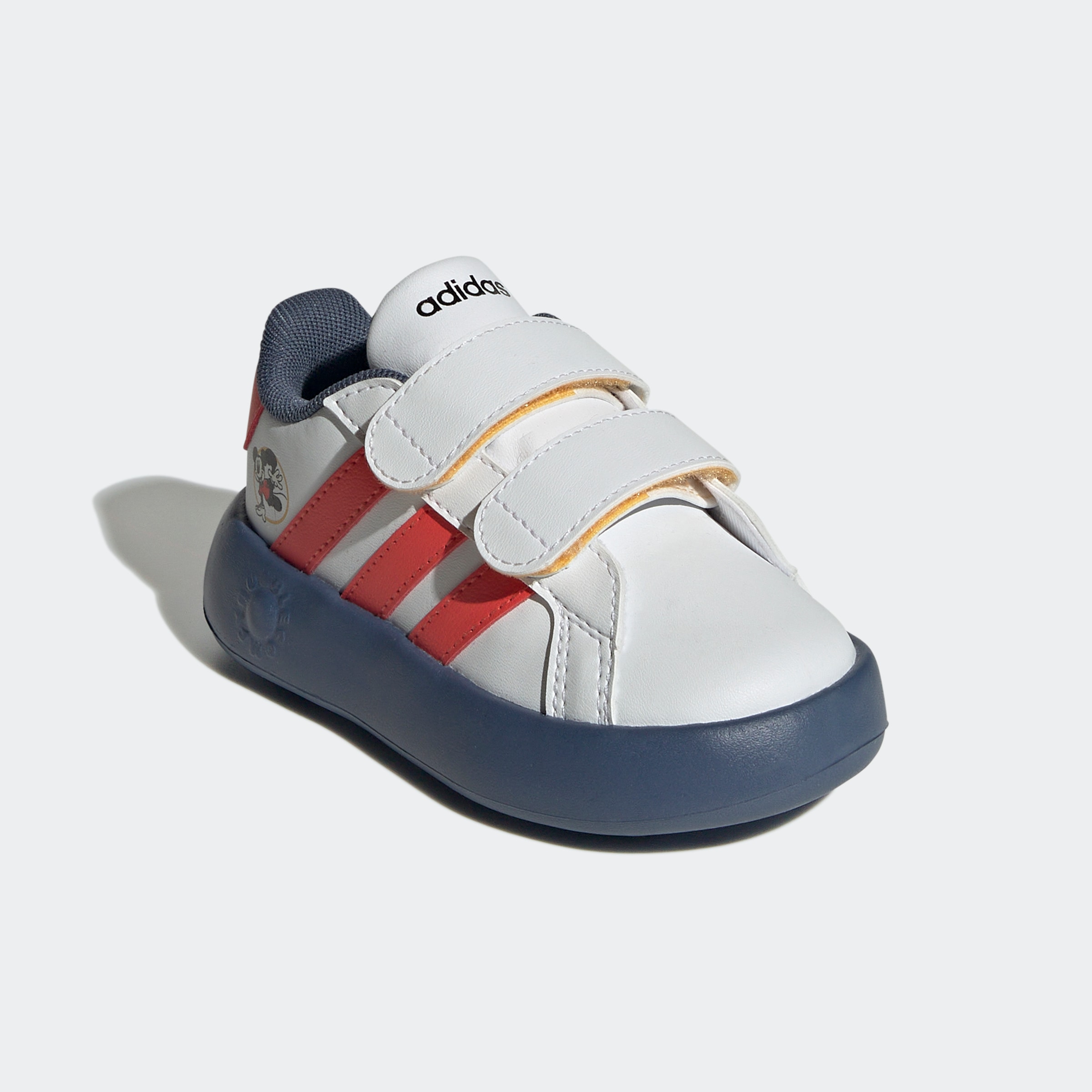 adidas Sportswear Klettschuh "ADIDAS X DISNEY MICKEY AND FRIENDS GRAND COURT 2.0 KIDS", Design auf den Spuren des adidas