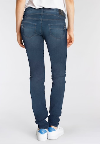 Herrlicher Slim-fit-Jeans »PIPER SLIM REUSED DENIM«, Low Waist mit ultimativem... kaufen