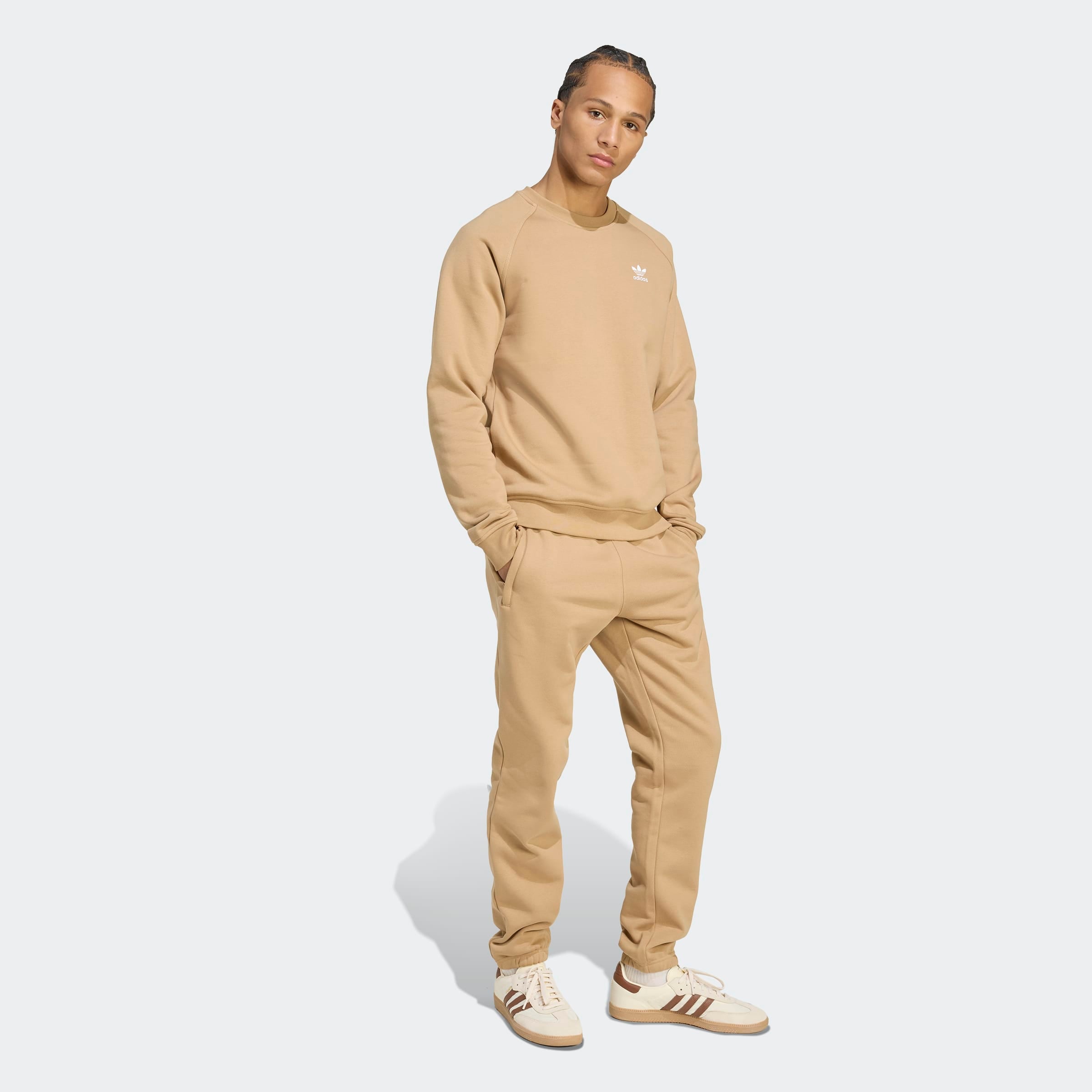 adidas Originals Sweatshirt »ESS CREW«, Essentials Pullover, weiche Innenseite