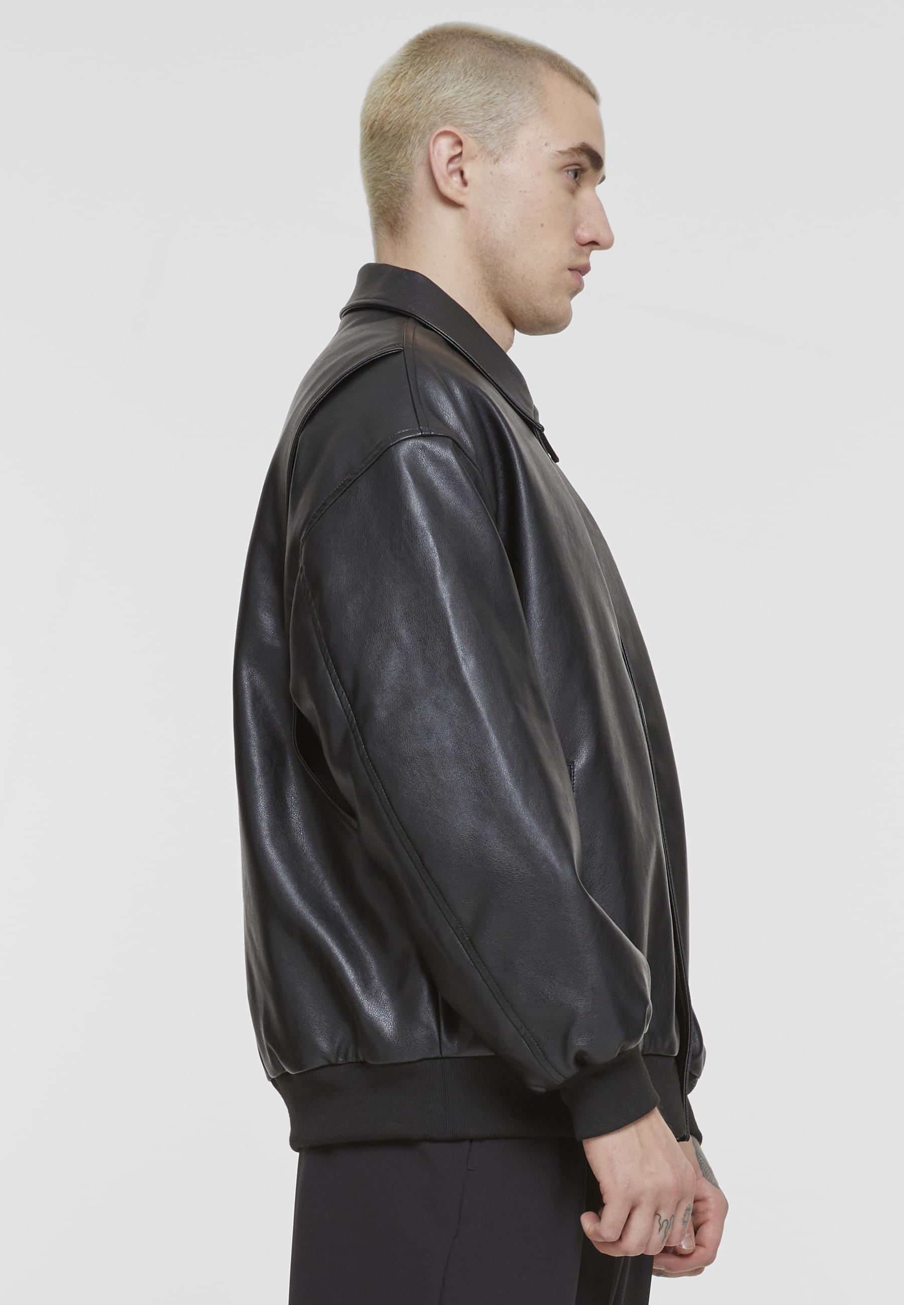 URBAN CLASSICS Lederjacke »Urban Classics Synthetic Leather Blouson« 1 Stk. tlg. ohne Kapuze