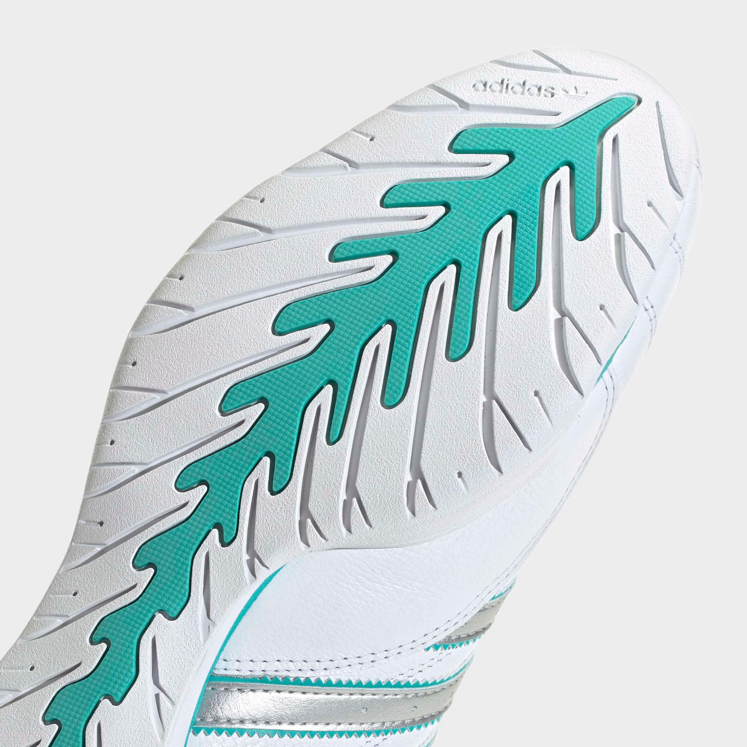 adidas Performance Sneaker »ADIRACER LO MER«