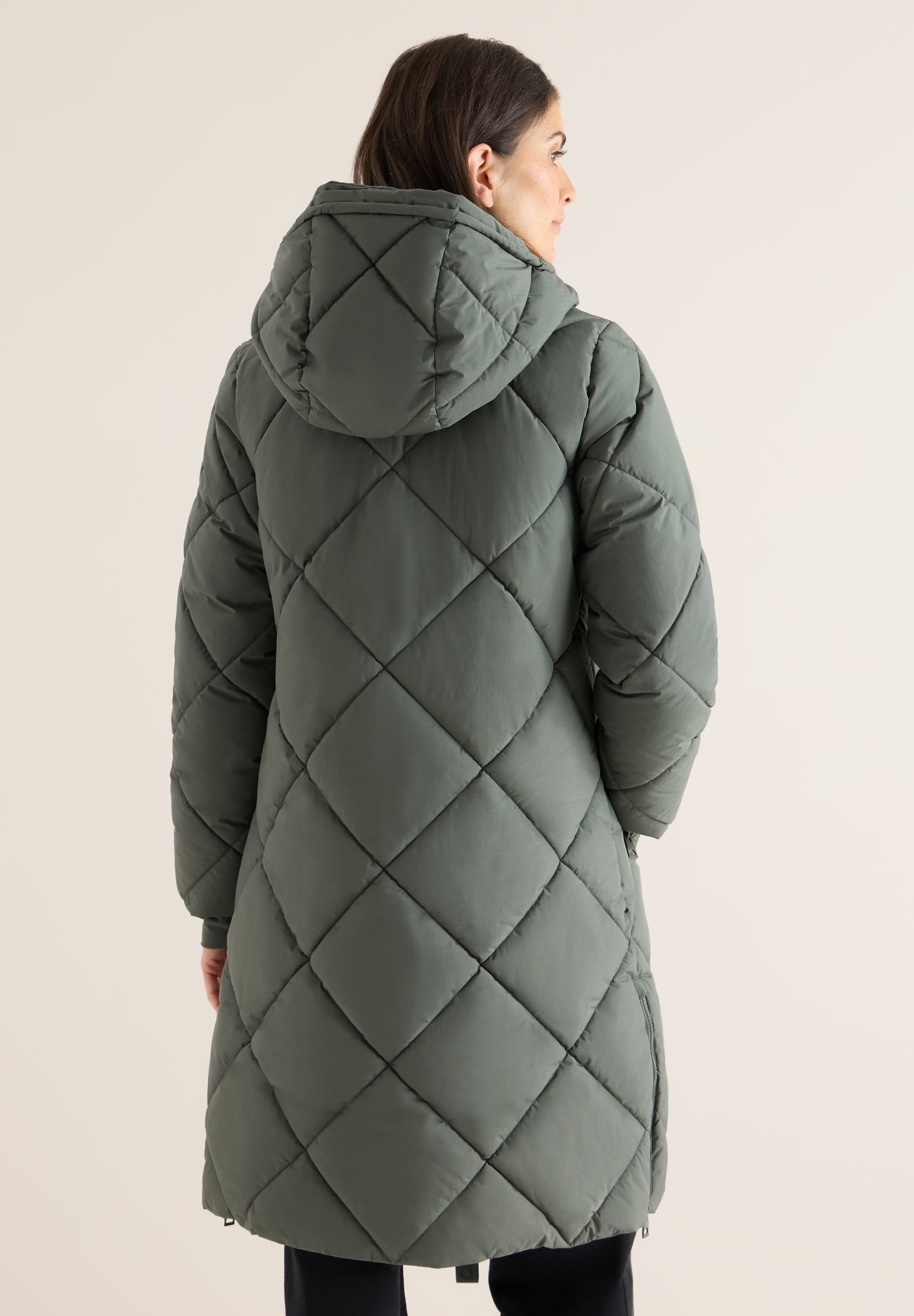 Cecil Steppmantel mit Kapuze