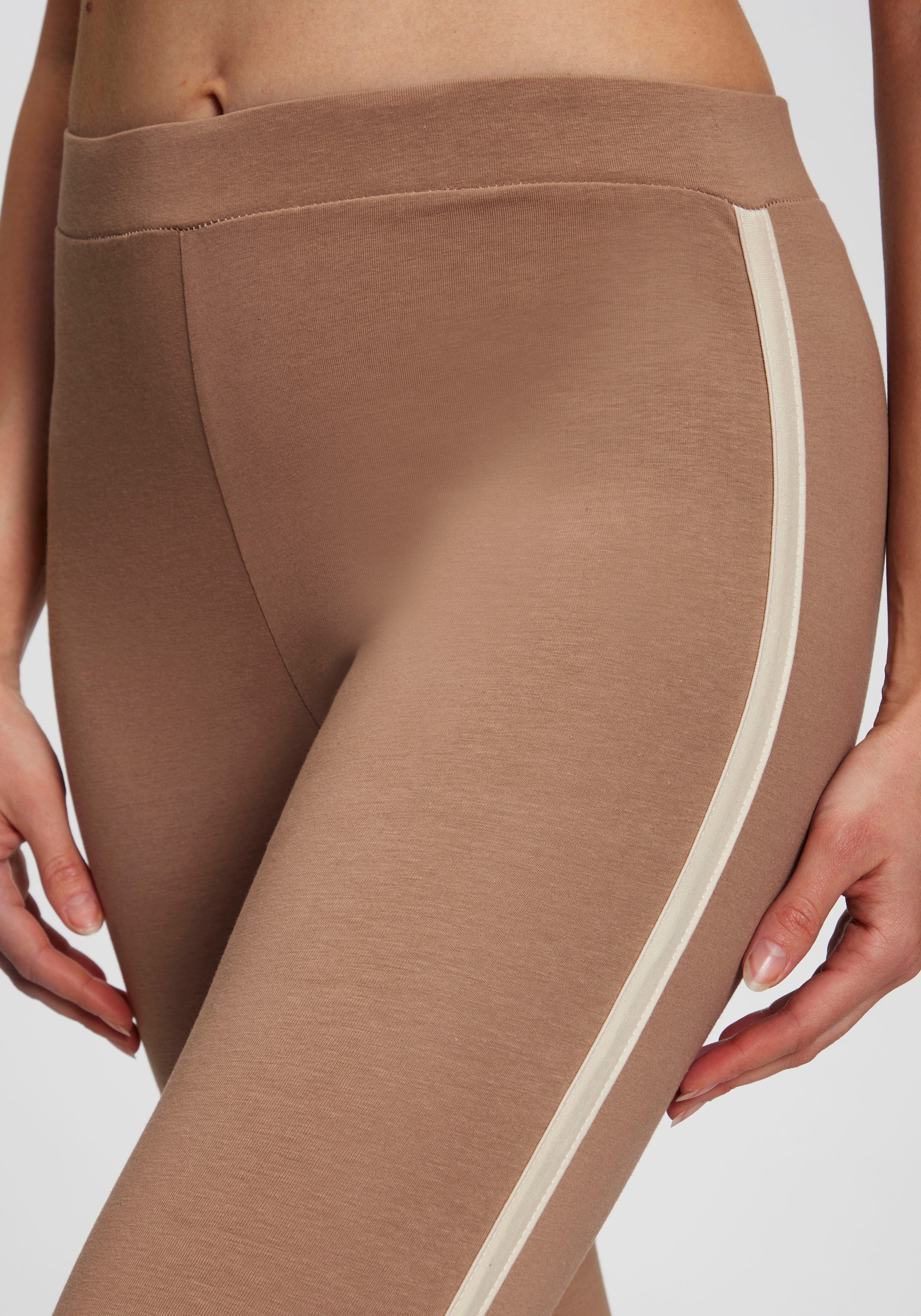 H.I.S Leggings, mit schmalen Seitenstreifen
