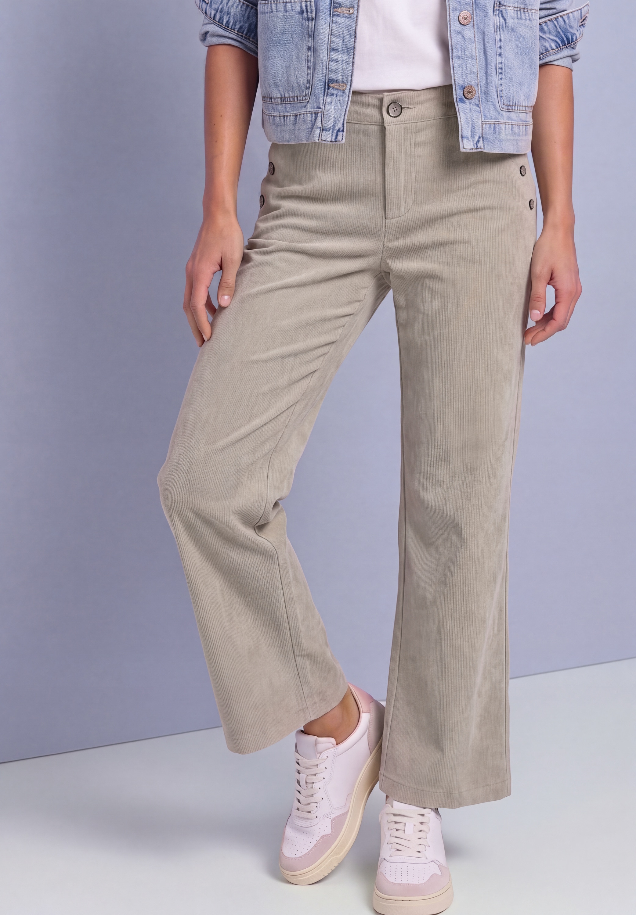 STREET ONE "Style Amalia" Streight Leg mit Zierknöpfen