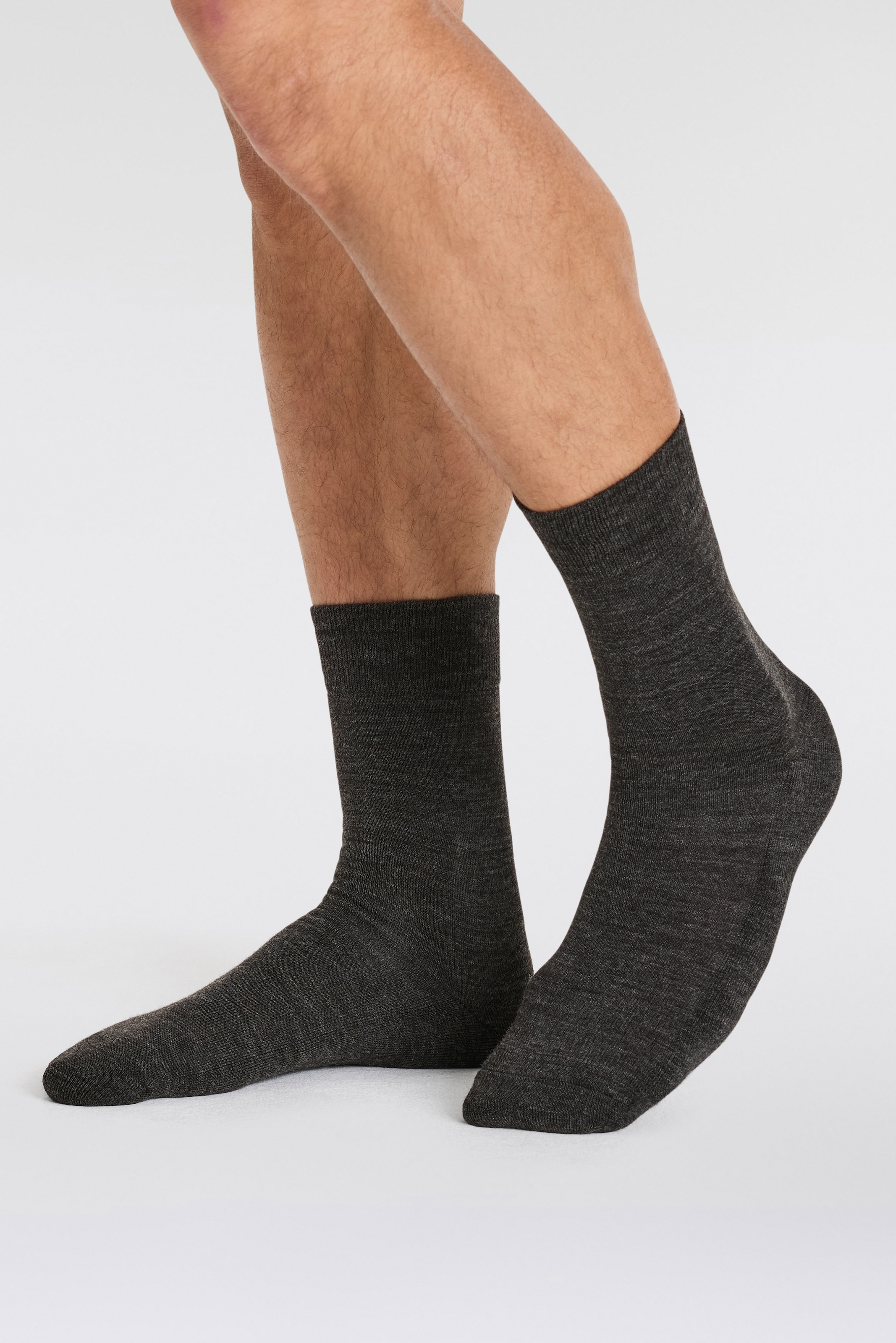 Apollo Basicsocken 3er Pack,  Unisex mit Stickerei und weichen Merinowoll-Anteil