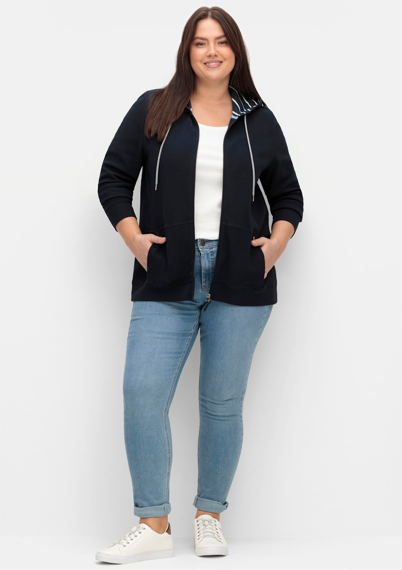 Sheego Shirtjacke "Sweatjacke", 1 Stk. günstig online kaufen