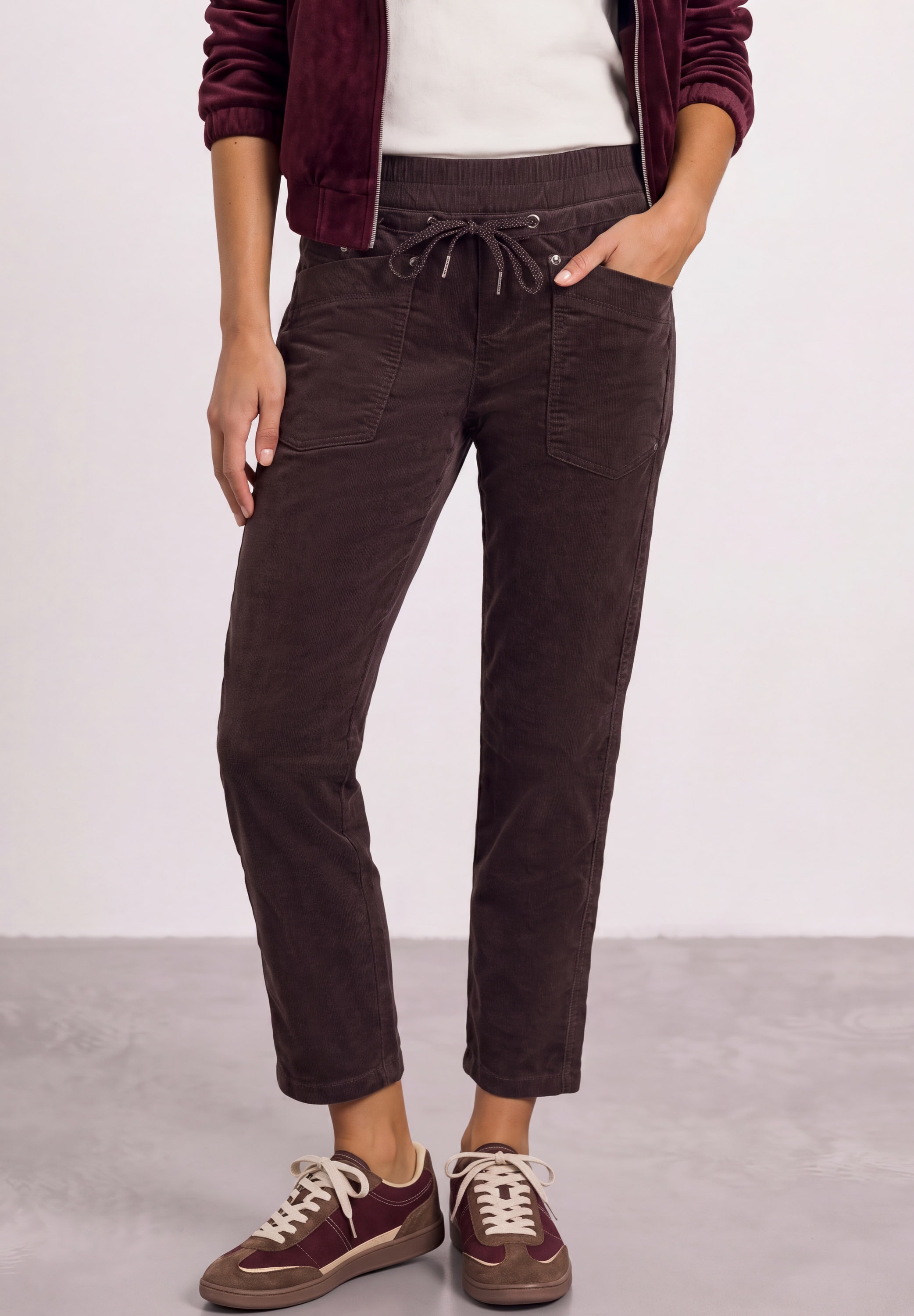STREET ONE in Cord-Optik
