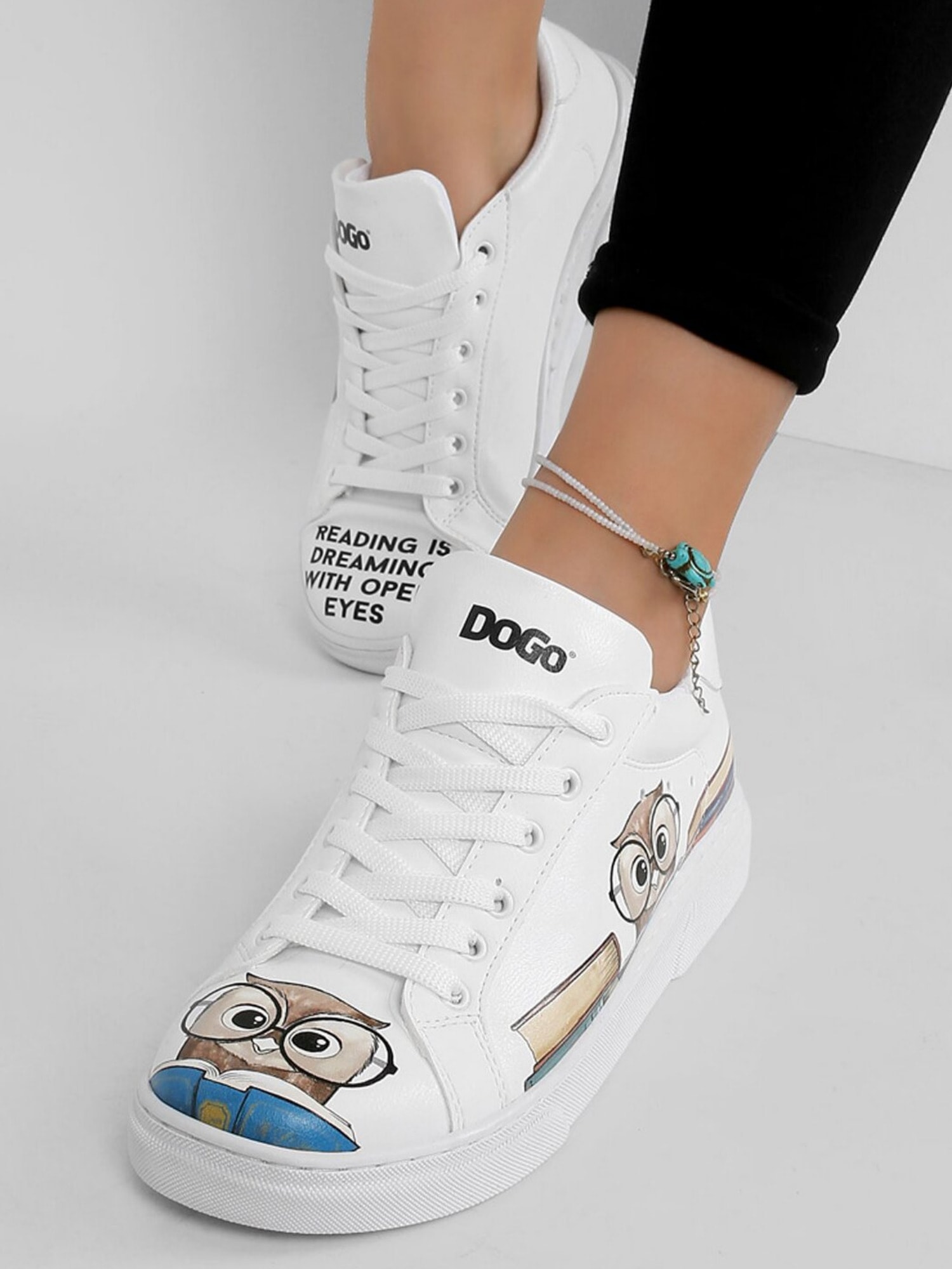 DOGO 1100000002199 "Ace Low-Top Sneaker The Wise Owl Damen Sneaker" Handgefertigt