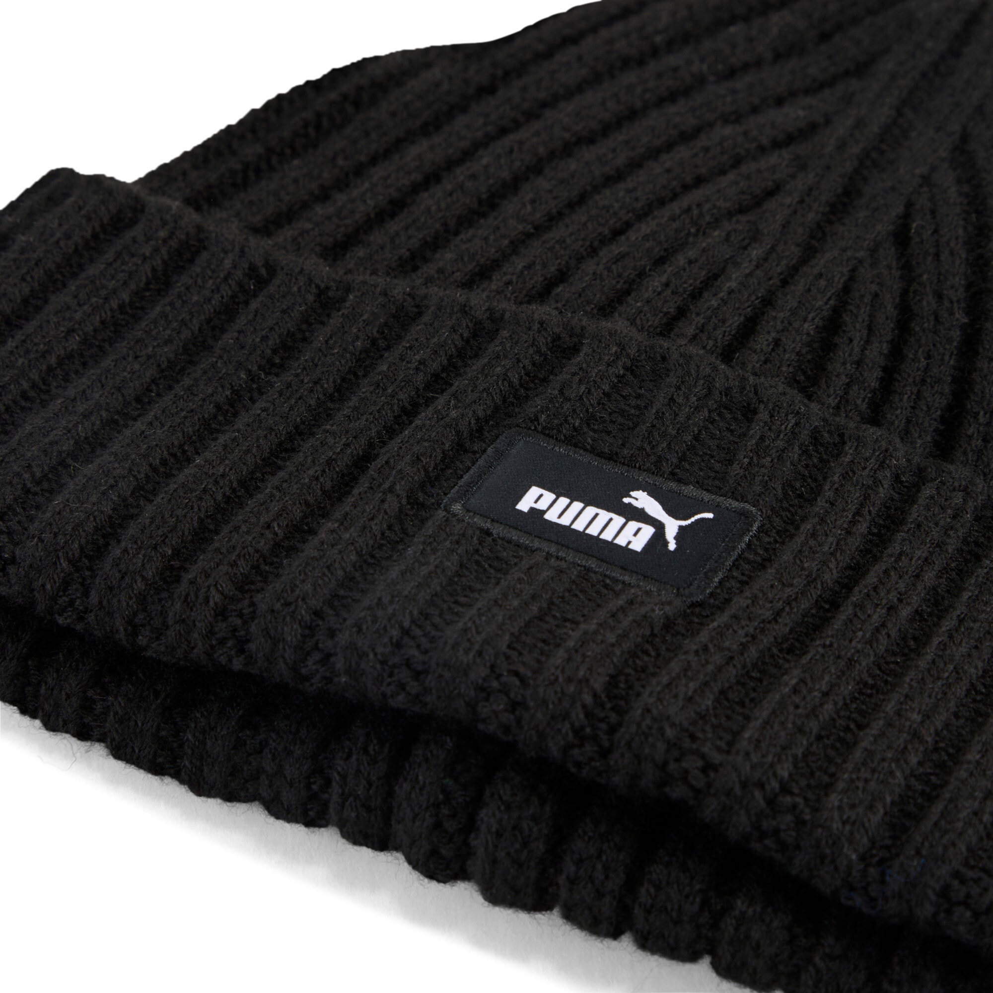 PUMA Strickmütze »ESS FISHERMAN BEANIE« sportliche Mütze, für Freizeit und vielseitige Aktivitäten