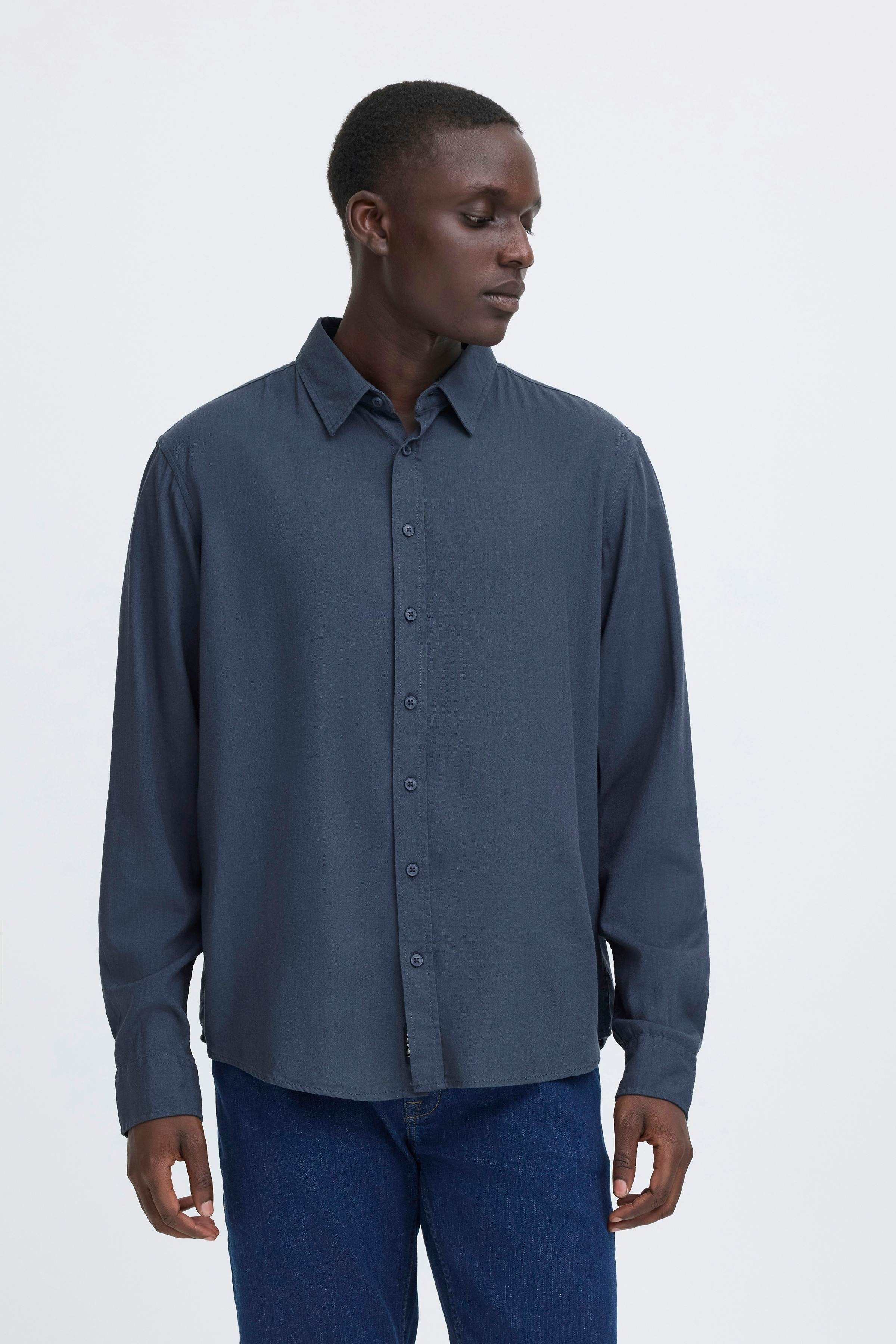 Blend Langarmhemd "BHBOBBY LINEN L/S" Materialmix aus Leinen und Viskose, Regular Fit, mit Hemdkragen