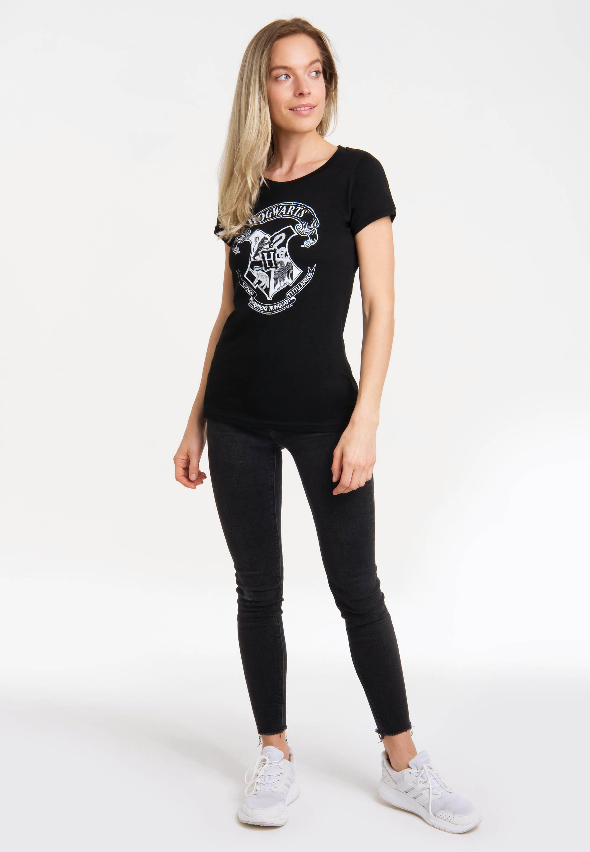 LOGOSHIRT T-Shirt »Harry Potter - lizenziertem (Weiß)«, Logo bestellen BAUR mit Hogwarts für | Originaldesign