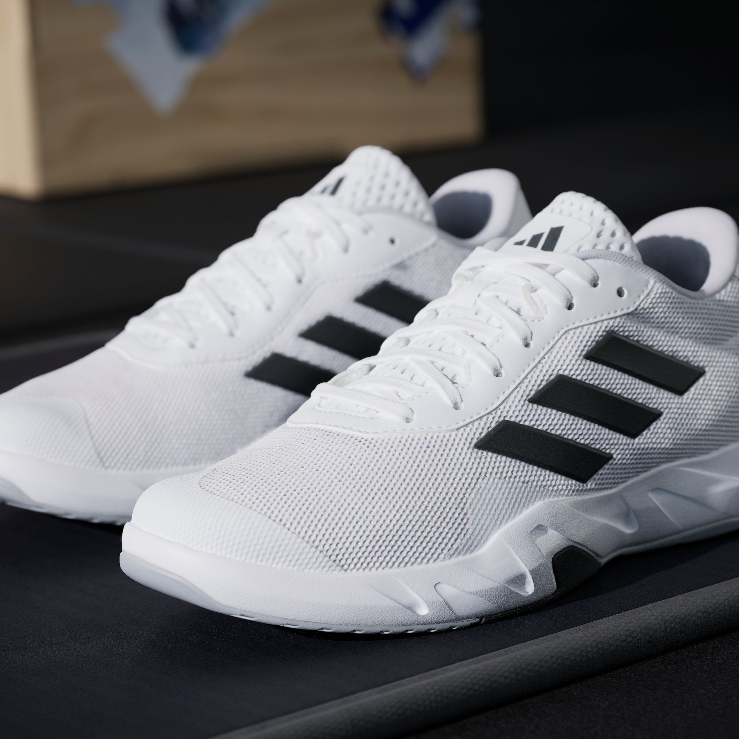 adidas Performance Trainingsschuh »AMPLIMOVE TRAINER«