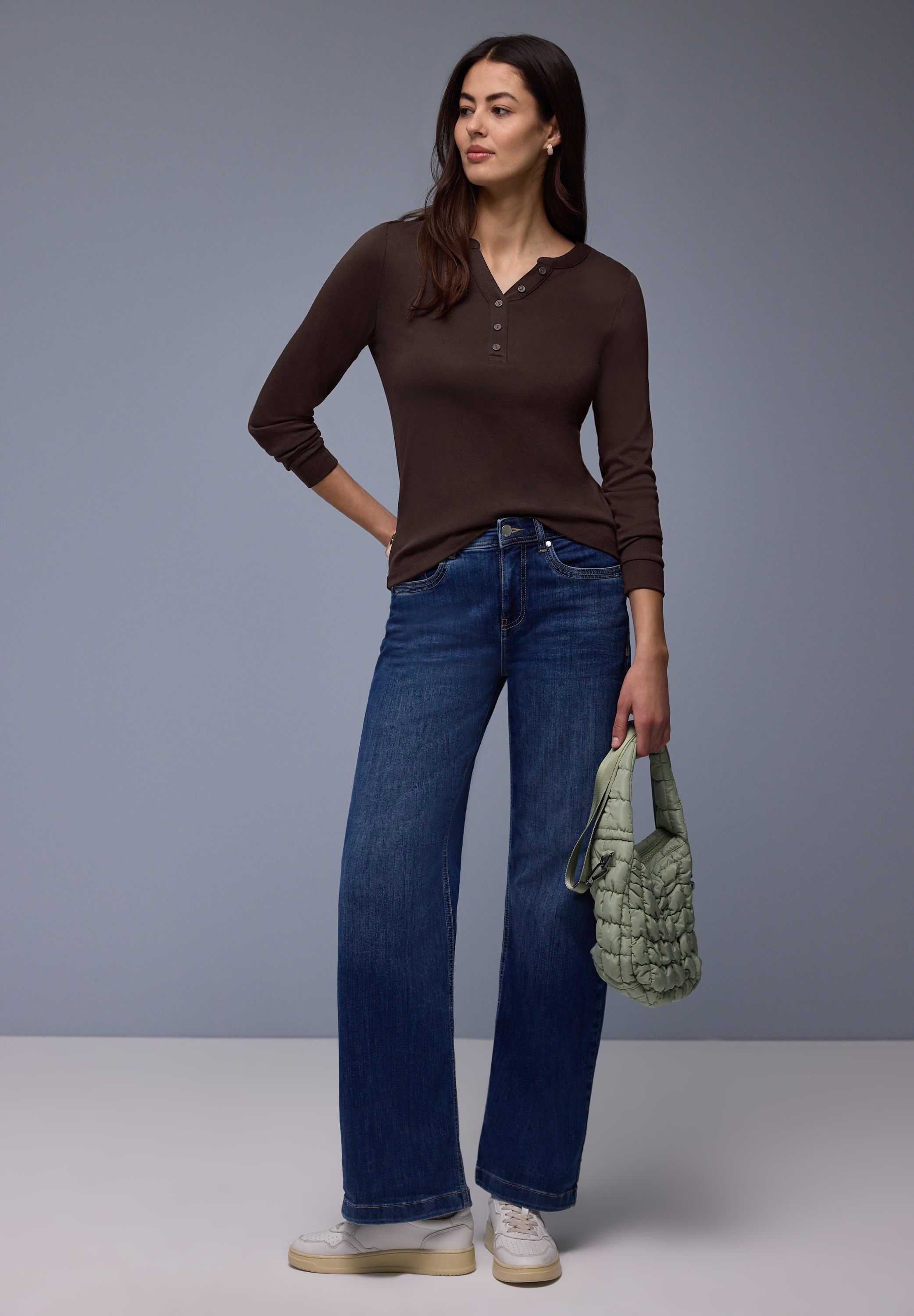 STREET ONE Langarmshirt mit dekorativem Split Neck und Knopfleiste