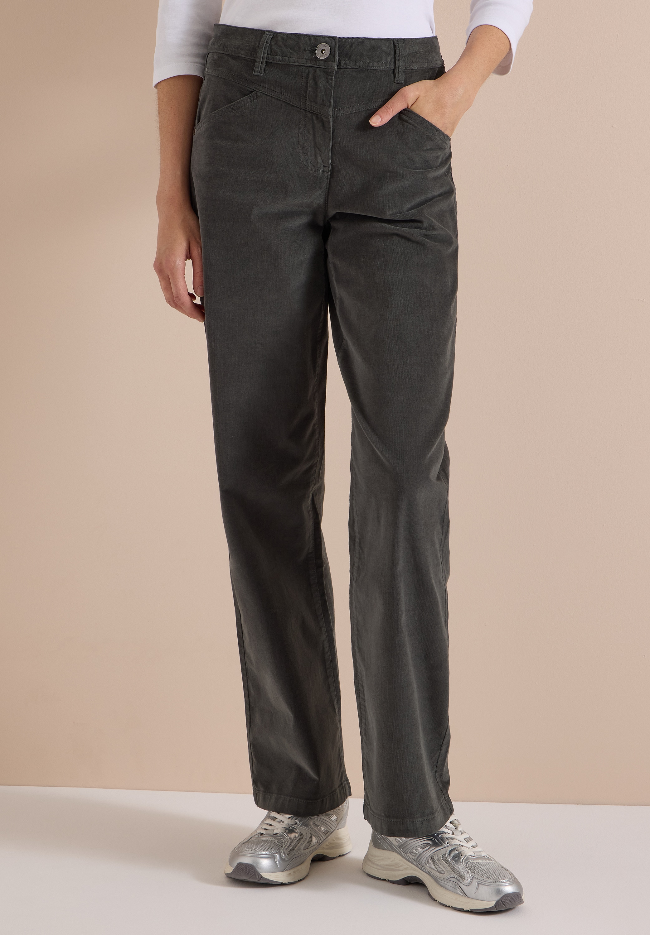 Cecil 5-Pocket-Style