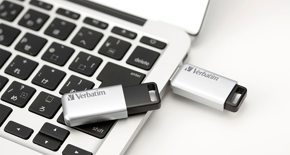 Verbatim USB-Stick »Secure Pro 32GB«, (USB 3.2 Lesegeschwindigkeit 35 MB/s)