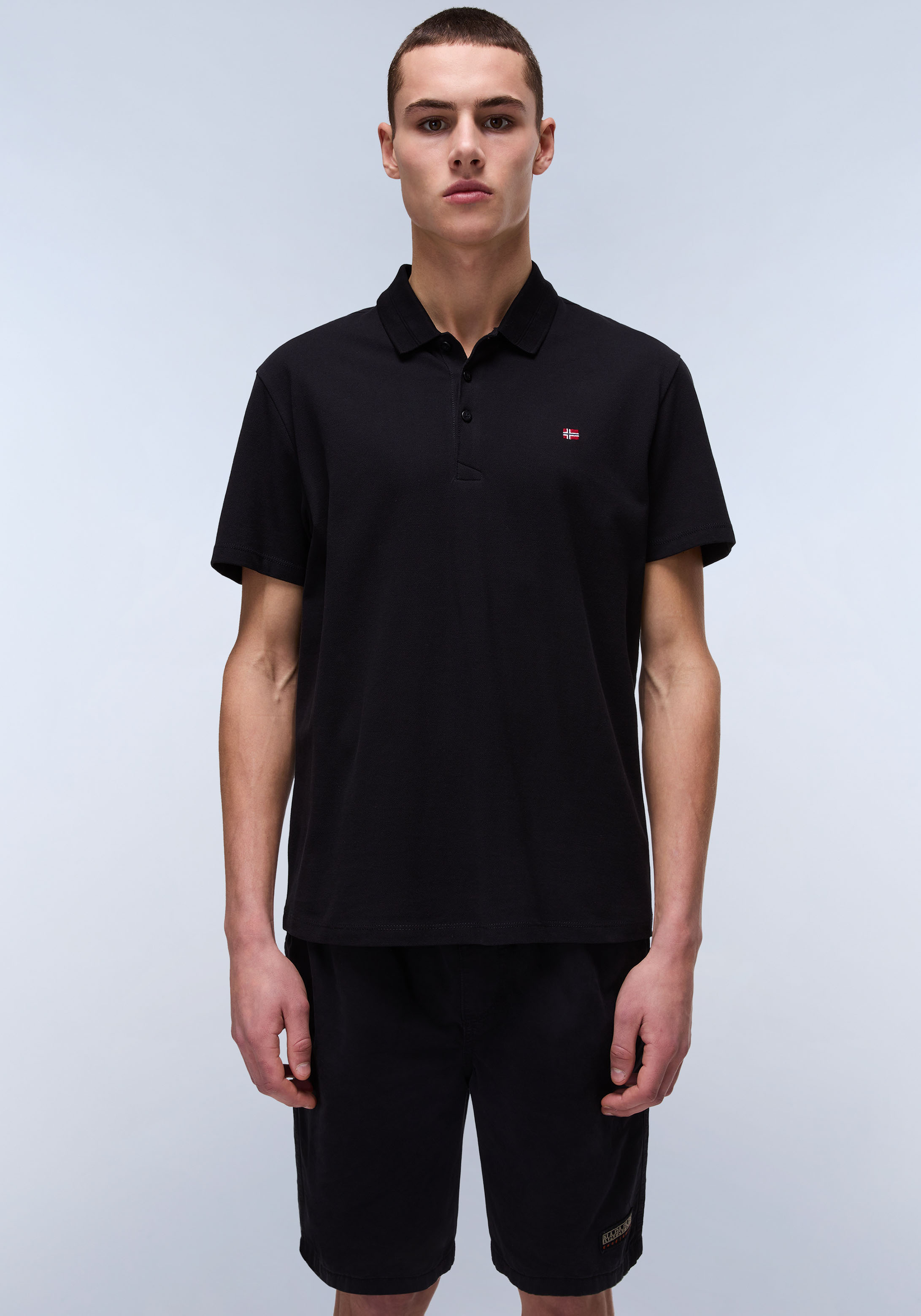 Napapijri Poloshirt "EALIS SS SUM" mit Polokragen, Kurzarm-Design, aus Baumwolle, hüftlange Schnittform