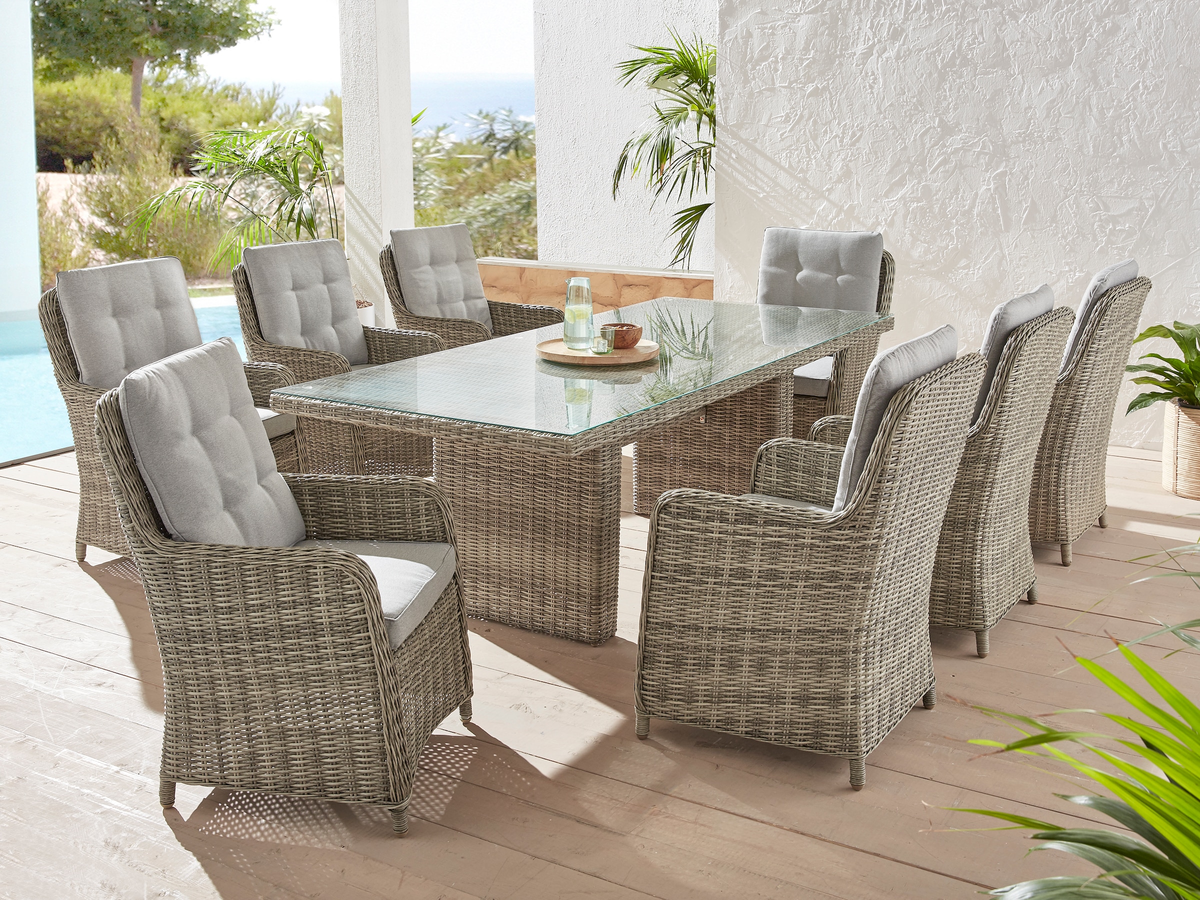 KONIFERA Garten-Essgruppe »Venedig«, (Set, 25 tlg., 8x Sessel, 1x Tisch 230,8x100,5x76 cm, inkl. Auflagen), Polyrattan, Aluminium, Tischplatte aus 5mm starkem Sicherheitsglas