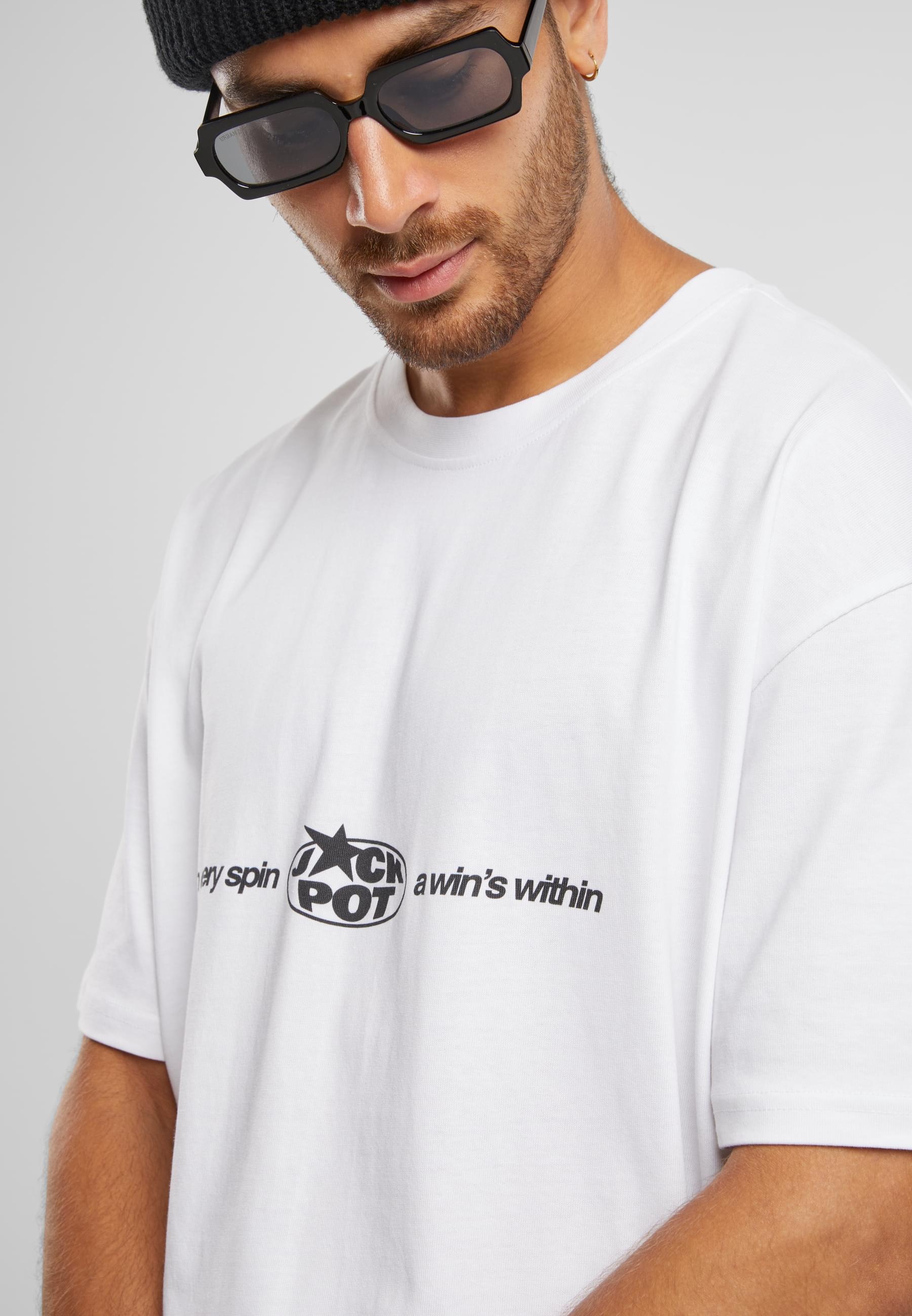 MisterTee T-Shirt »MisterTee Every Spin Wins Tee«, (1 tlg.)