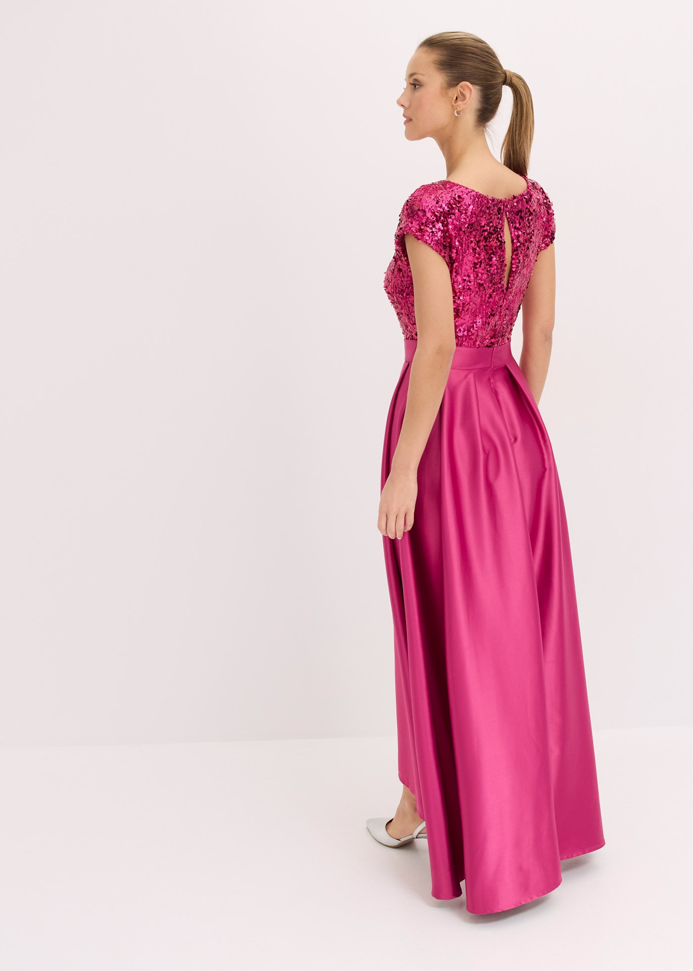bonprix Abendkleid für festliche Anlässe, aus glänzendem Satin, ausgestellt günstig online kaufen