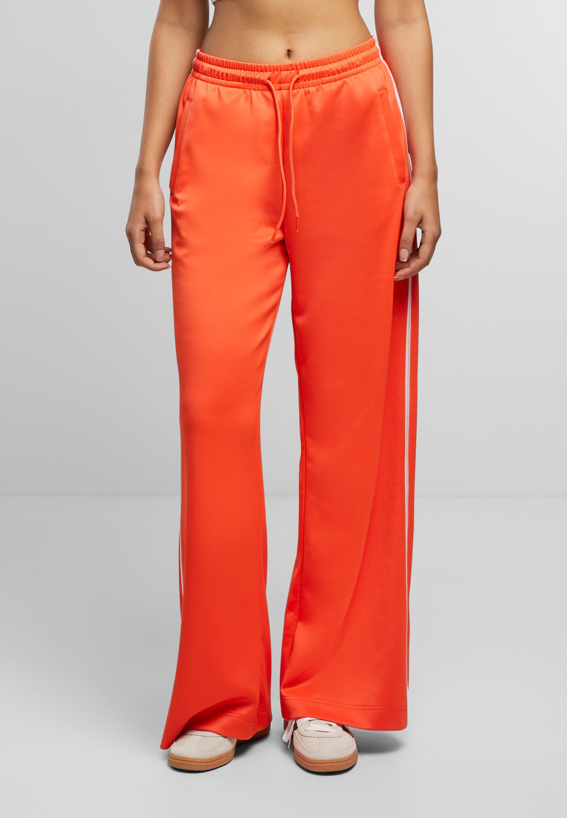 URBAN CLASSICS Jogginghose »Urban Classics Ladies Wide Leg Track Pants«, (1 tlg.)