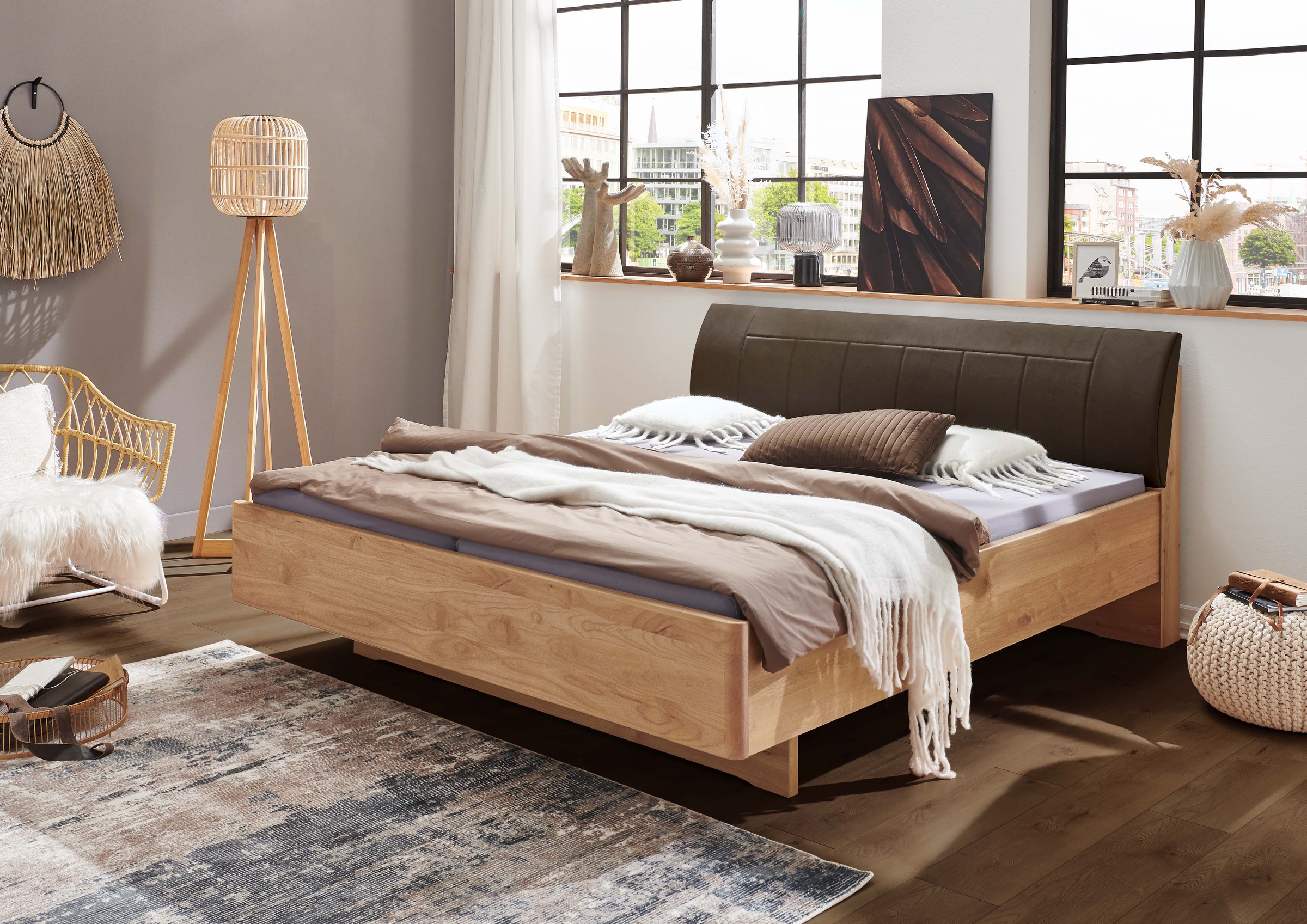 WIEMANN Holzbett "Cardiff, Bettgestell, Bettrahmen, teilmassiv, mit Polster günstig online kaufen