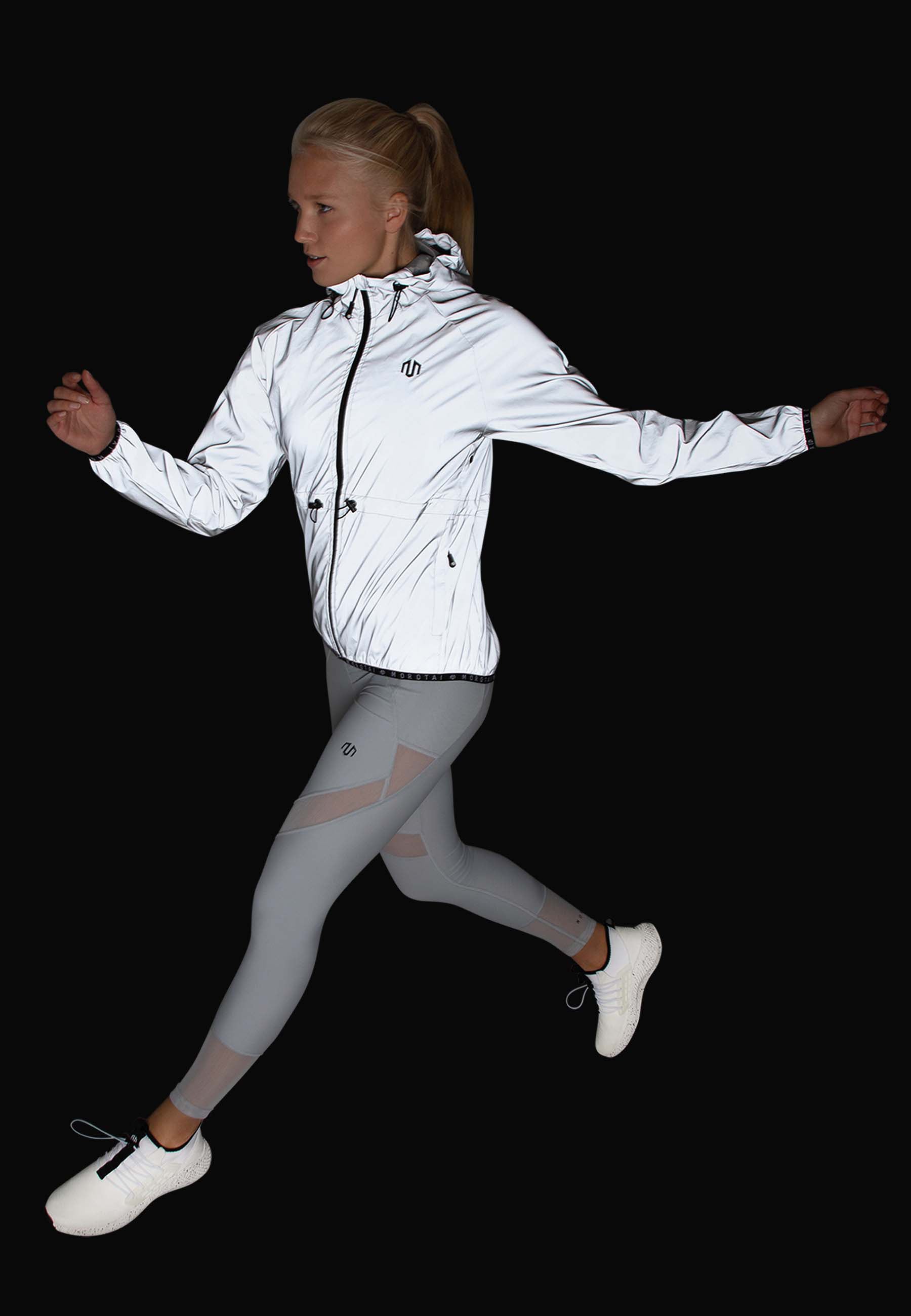 MOROTAI Windbreaker »MOROTAI Damen Morotai Reflective Windbreaker« 1 Stk. tlg. mit Kapuze