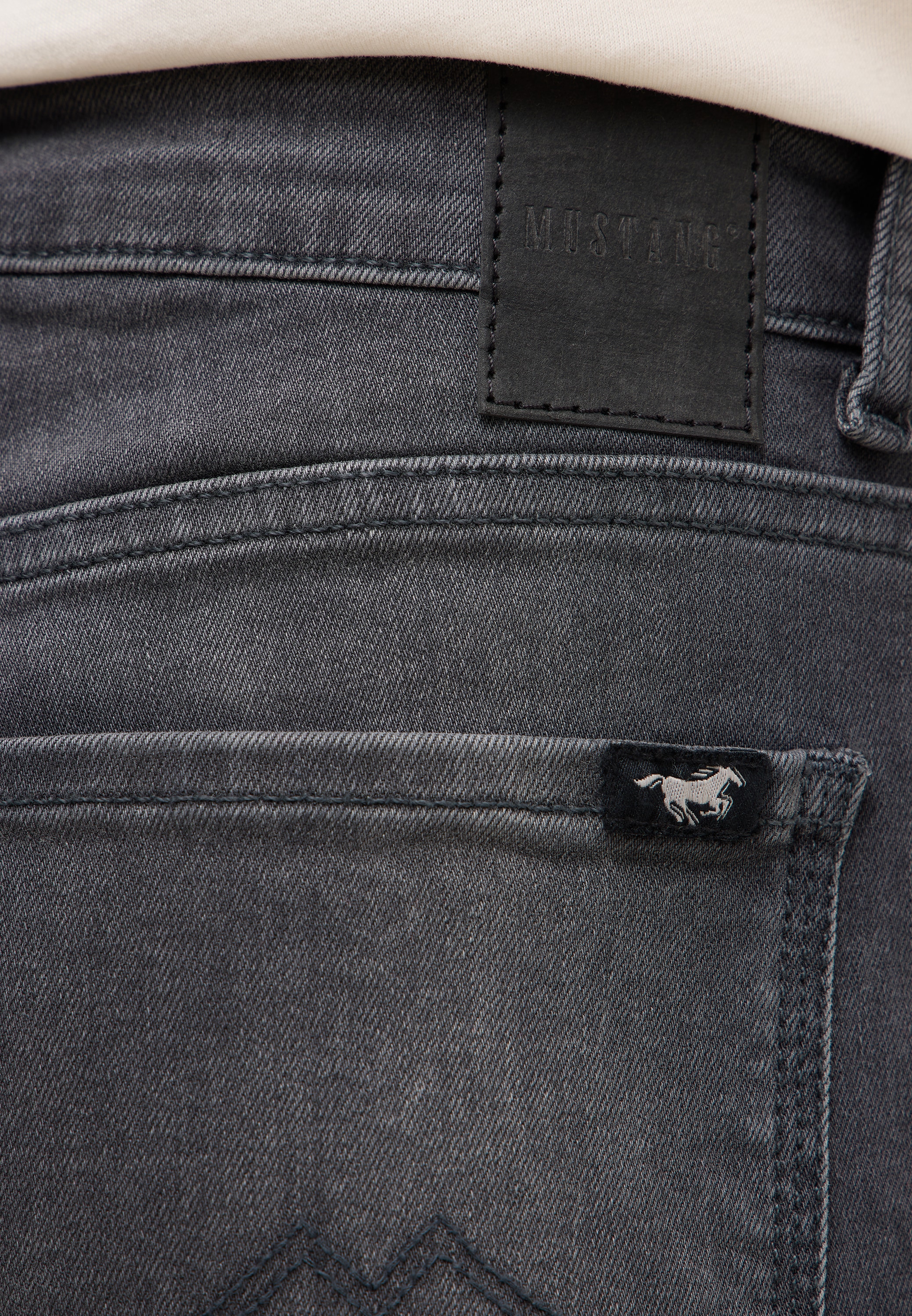 MUSTANG Slim-fit-Jeans »Damen Style Crosby Relaxed Slim«