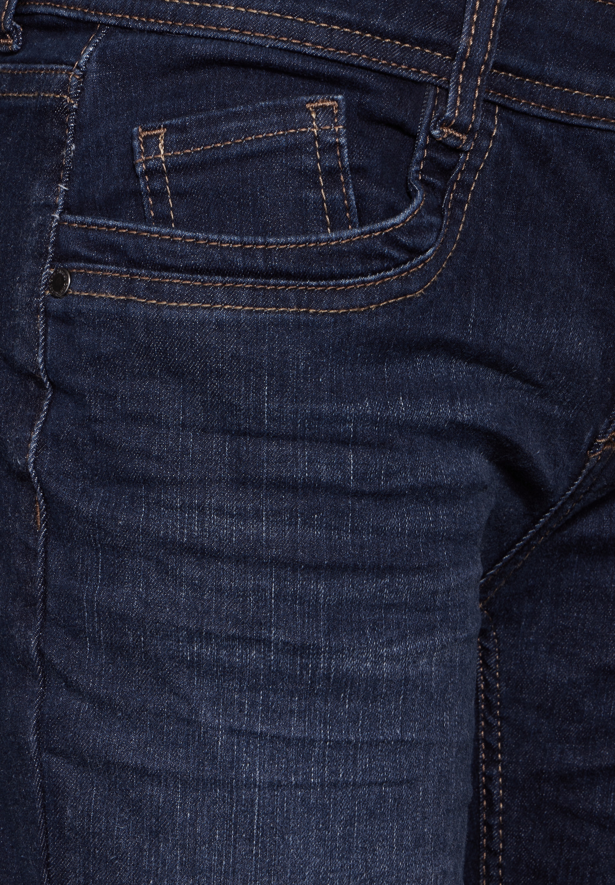 STREET ONE Comfort-fit-Jeans, aus Baumwolle mit Stretchanteil