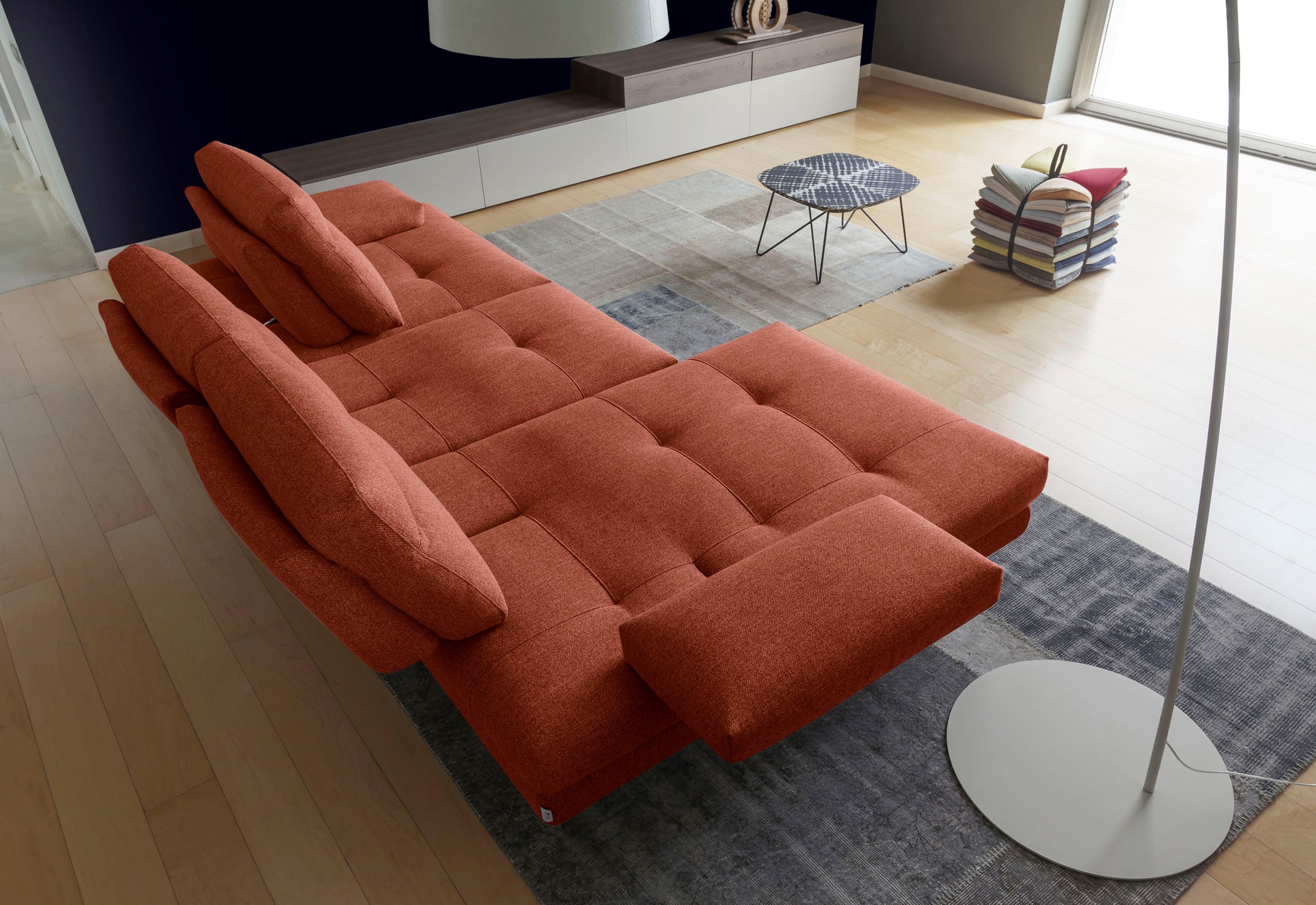 CALIA ITALIA Ecksofa »Toby Wing, B/T: 278/153 cm, Designsofa mit hohem Sitzkomfort, L-Form« inklusive Sitztiefenverstellung, Füße in chrom glänzend