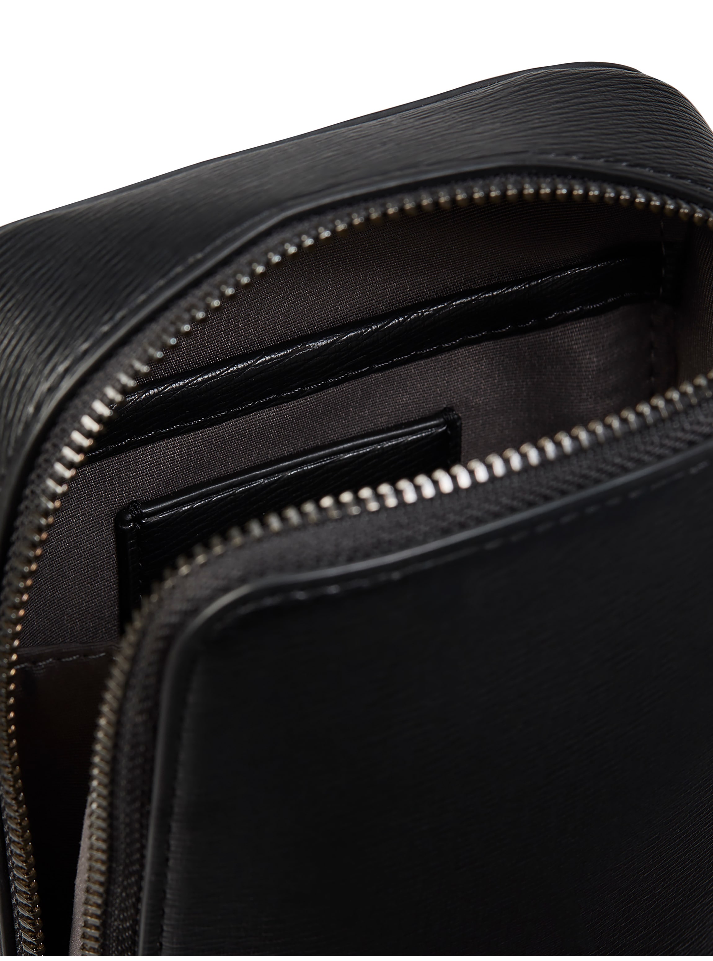 Calvin Klein Umhängetasche »EMBLEM HW PHONE CROSSBODY« Minibag, kleine Umhängetasche, Crossbody Bag mit Reißverschluss