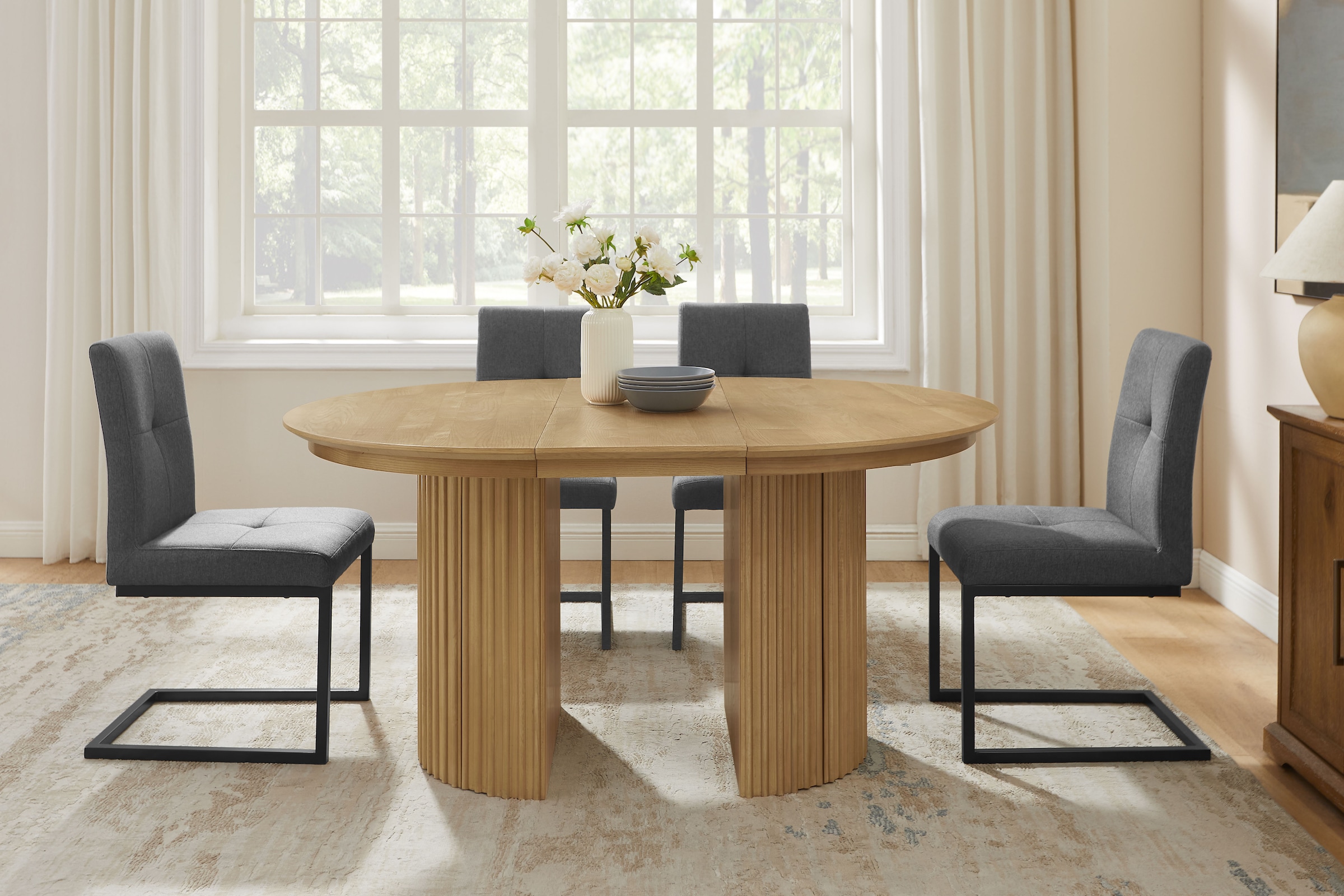 OTTO home Esstisch »Clozie« Design-Esstisch in Eichenoptik mit cleverem Stauraum & Ausziehfunktion