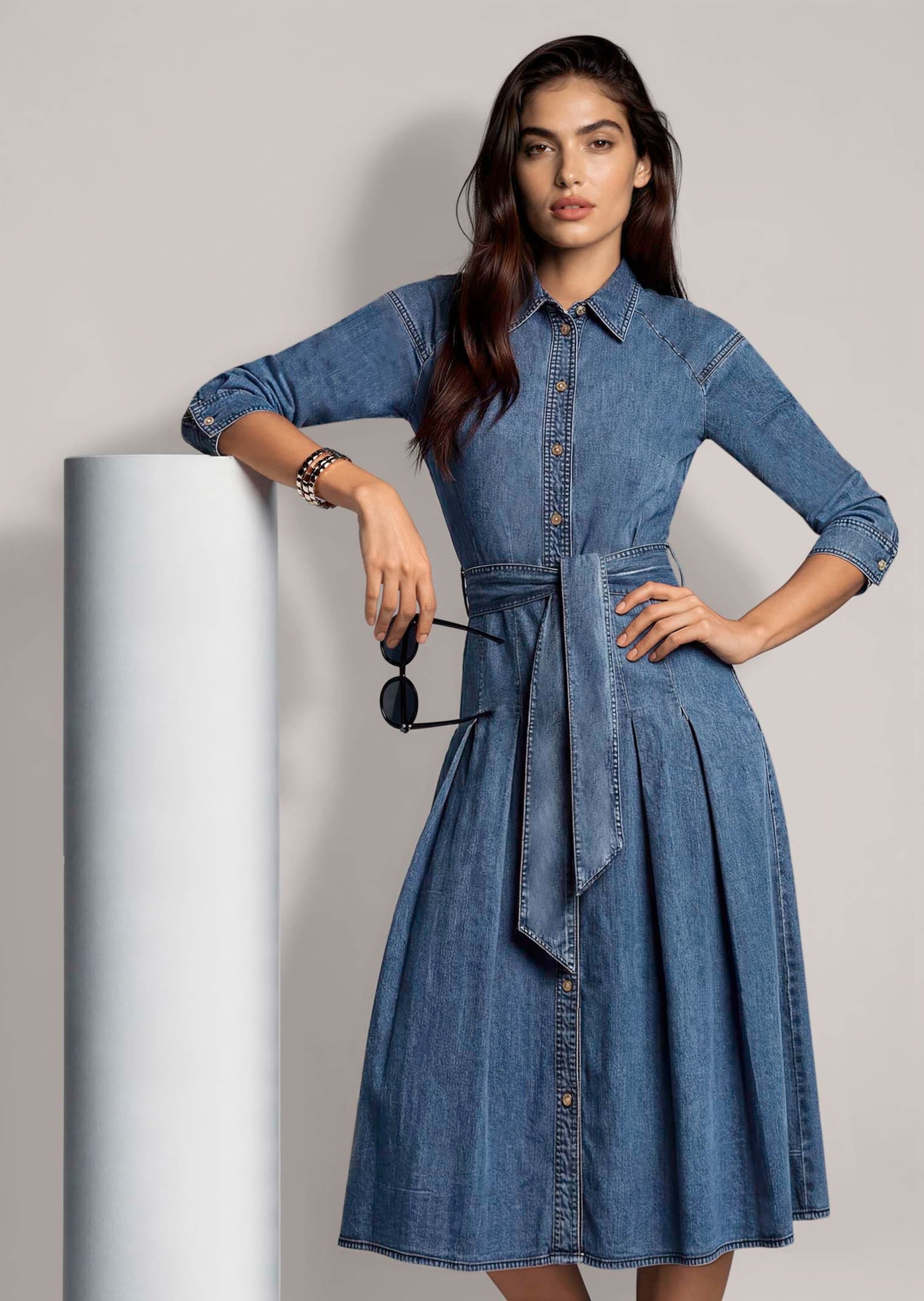 MADELEINE Midikleid »Kleid Jeanskleid mit Kellerfalten« Nahttasche